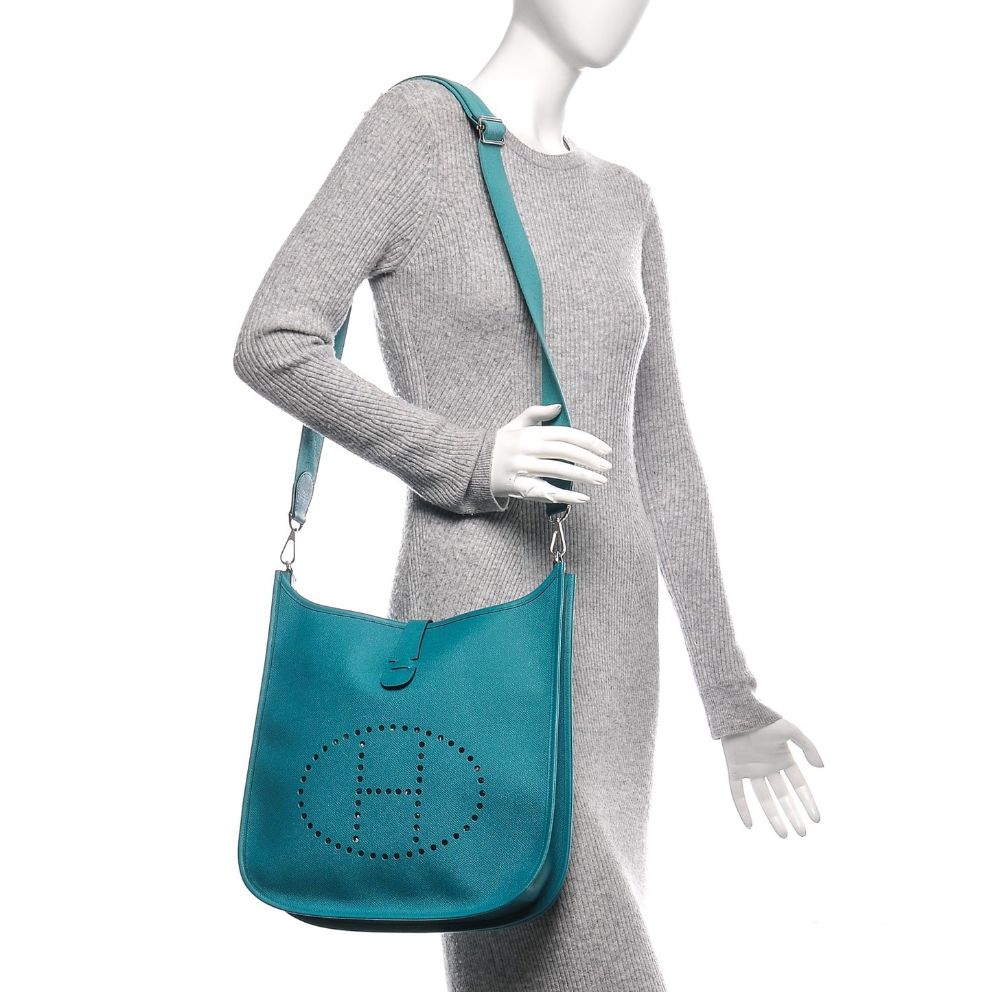 Epsom Evelyne III GM Bleu Paon