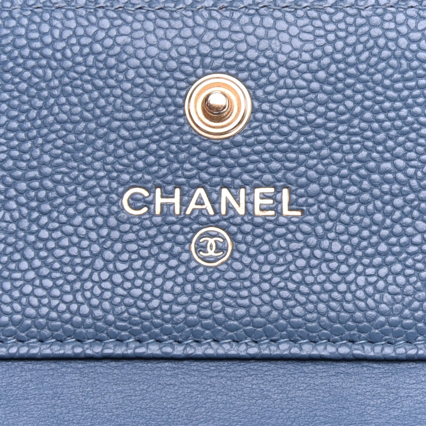 Iridescent Caviar Quilted Compact Boy Wallet Blue