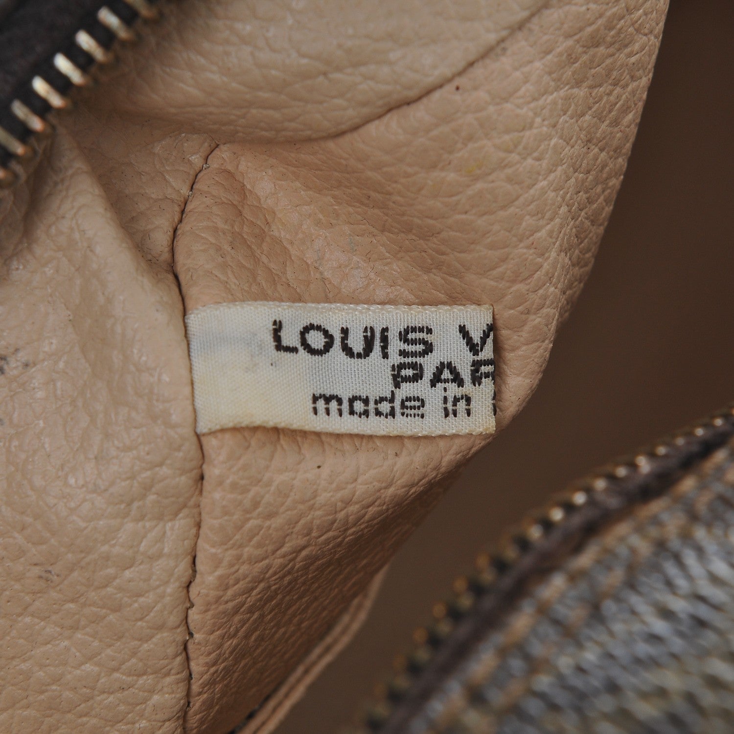 Louis Vuitton Monogram Trousse Toilette 28 6 of 7