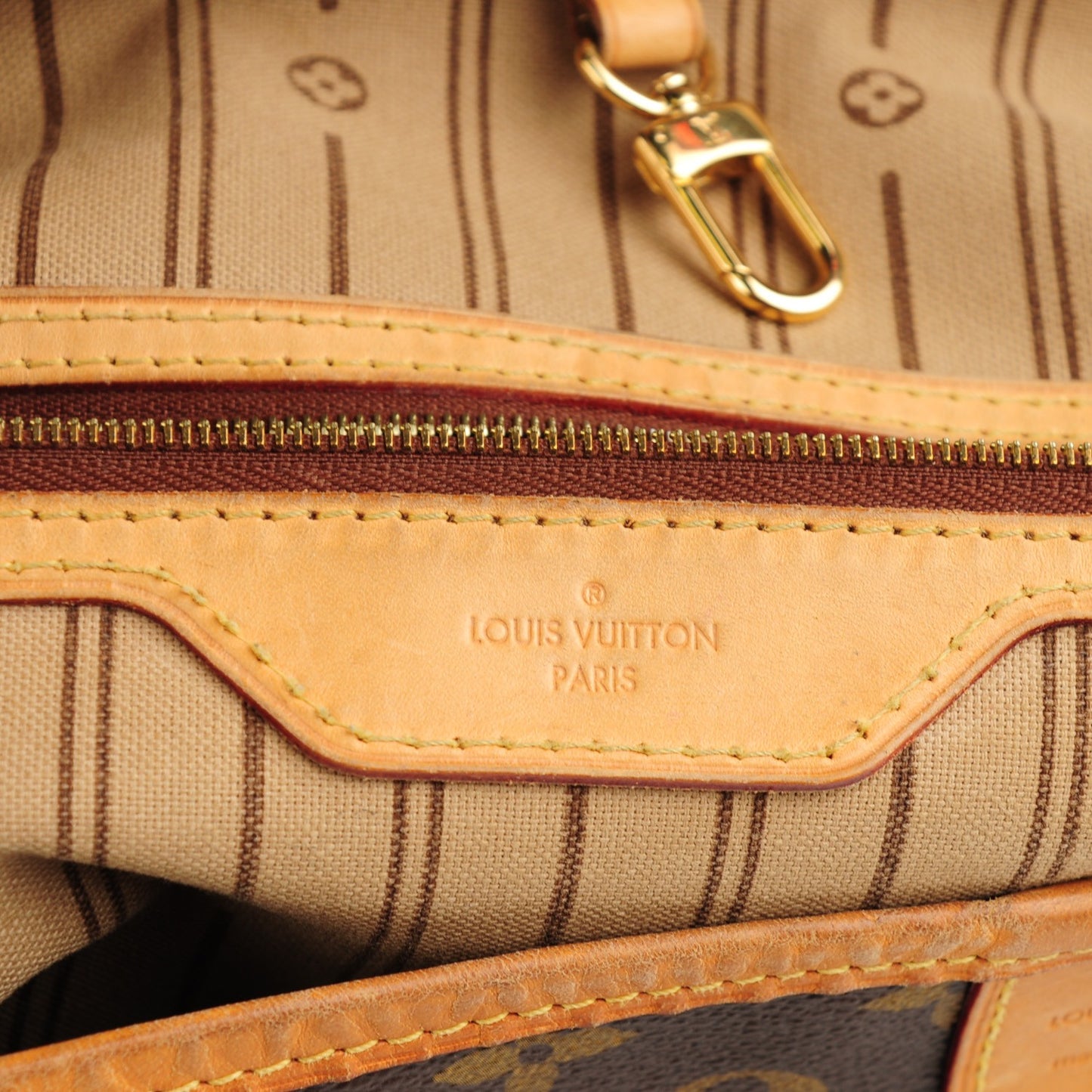 Monogram Delightful MM