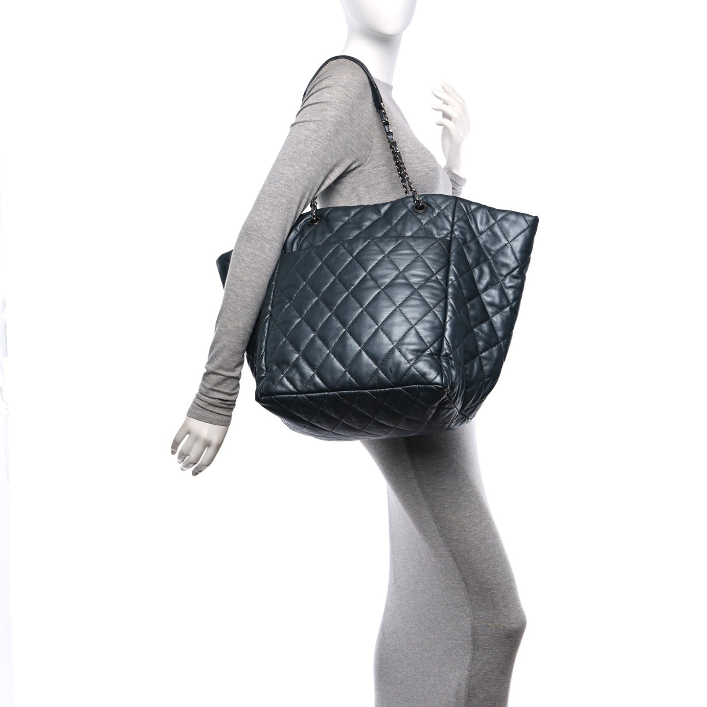 Metallic Lambskin Quilted Large Week End on Mars Tote Charcoal