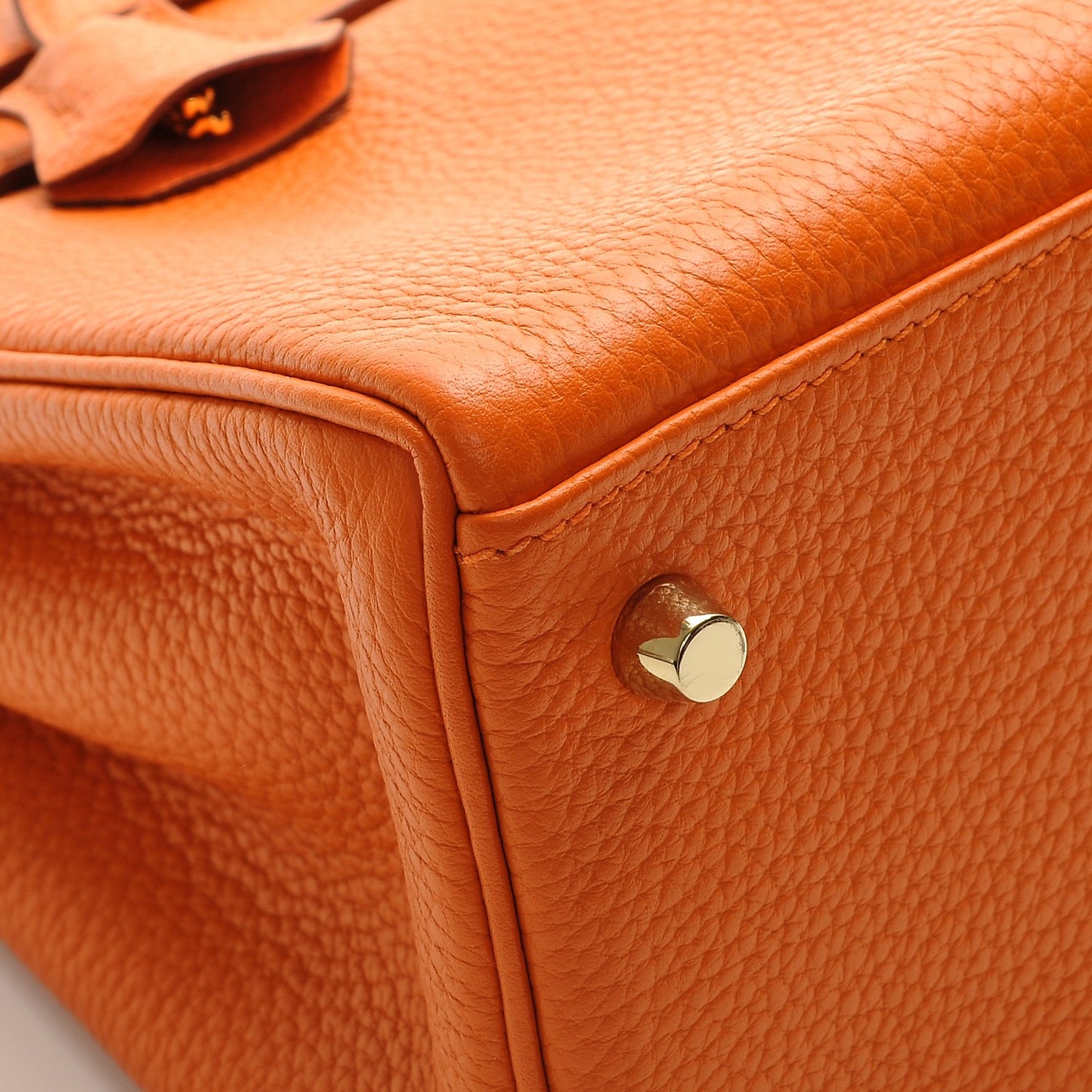 Taurillon Clemence Kelly Retourne 28 Orange