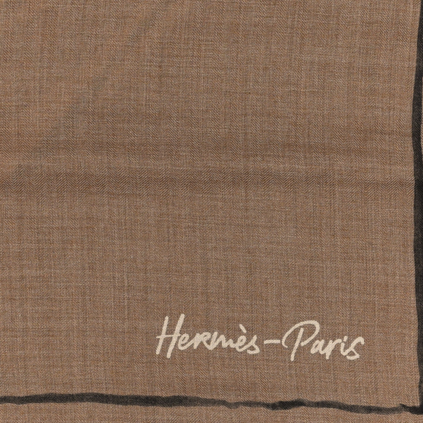 Cashmere Silk Libre Comme Pegase Shawl 140 Caramel Creme Black