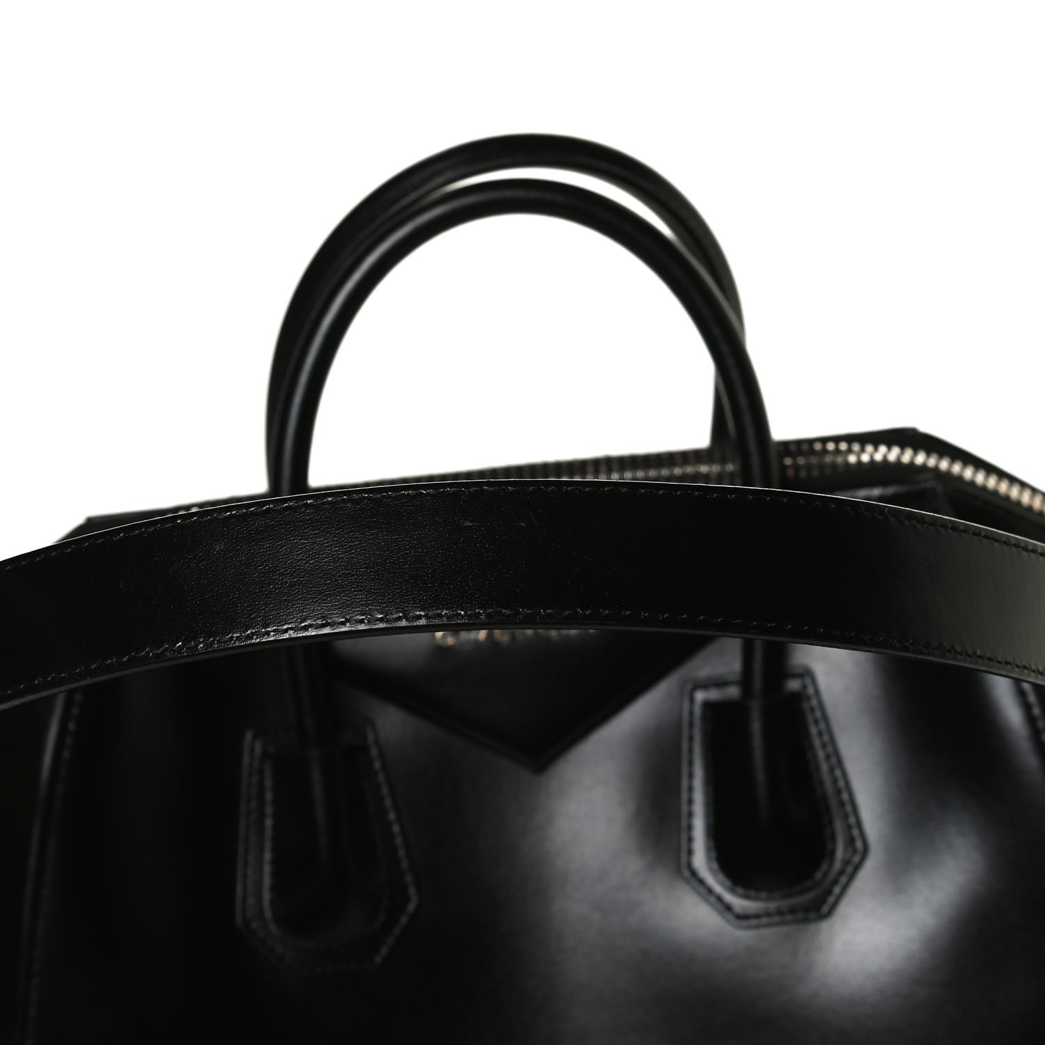 Givenchy Shiny Lord Calfskin Medium Antigona Black 17 of 17