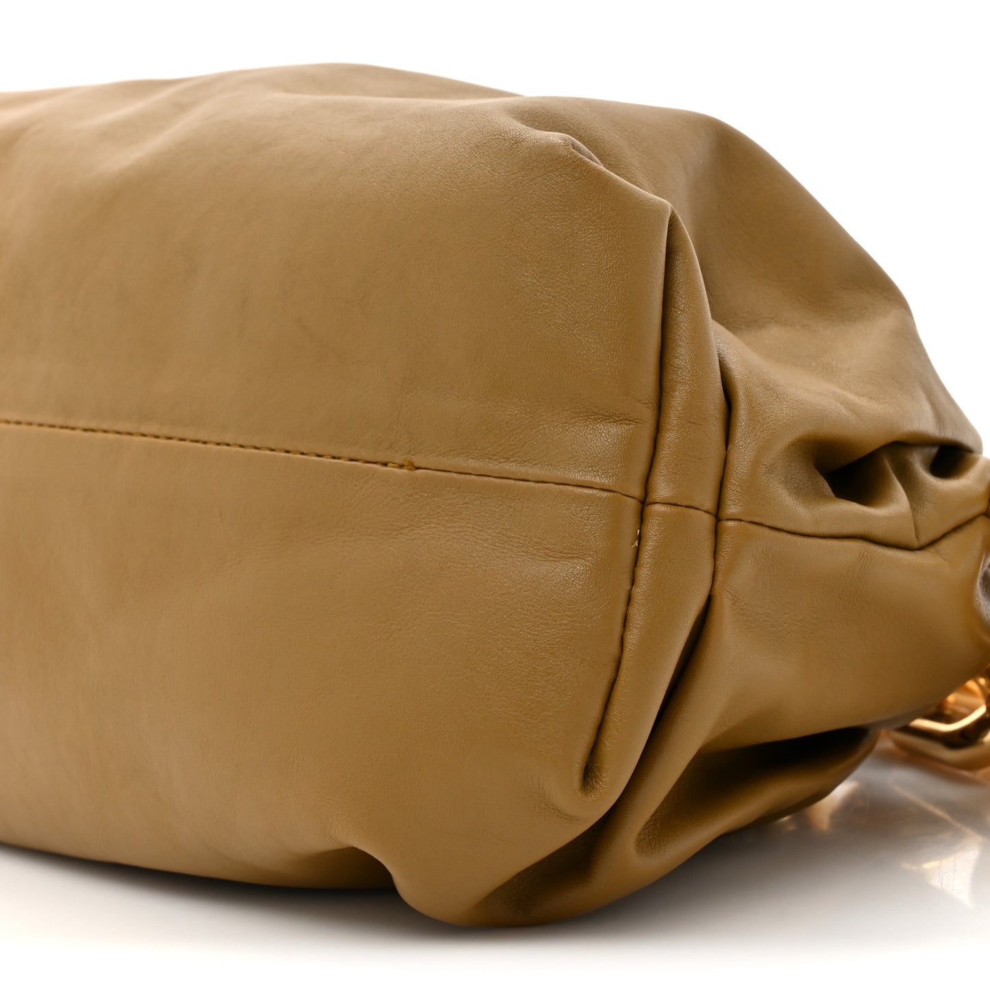 Calfskin The Pouch Chain Cammello