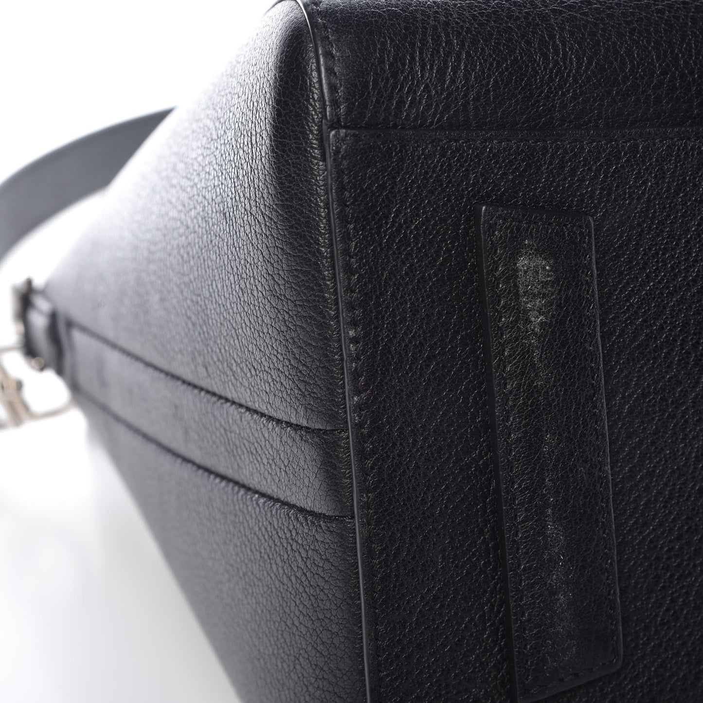 Sugar Goatskin Medium Antigona Black
