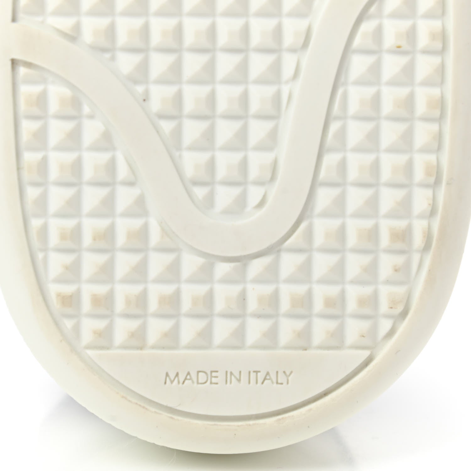 Louis Vuitton Patent Monogram Frontrow Sneakers 36 7 of 9
