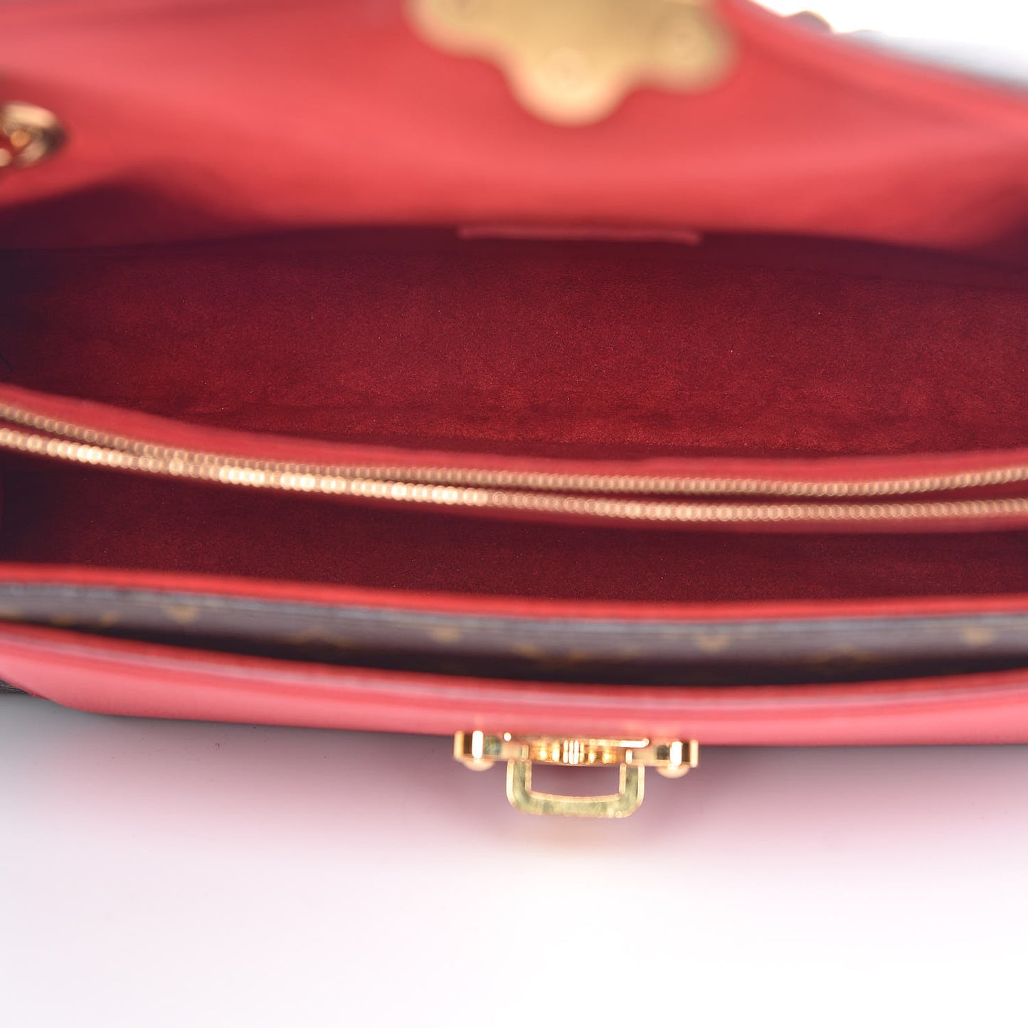 Monogram Victoire Cherry
