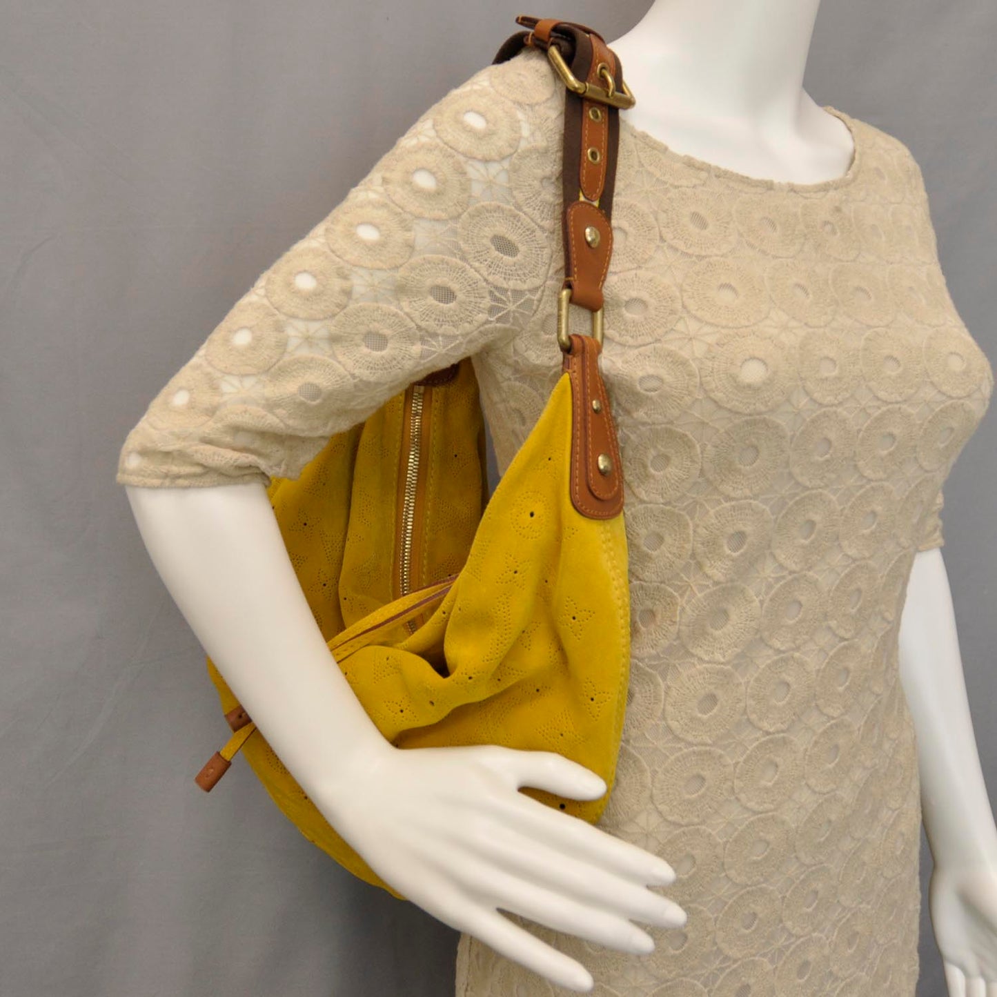 Suede Mahina Onatah GM Maize