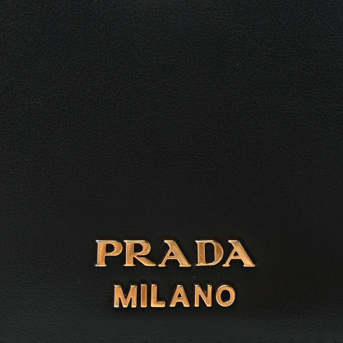 City Calfskin Saffiano Cahier Pochette Black