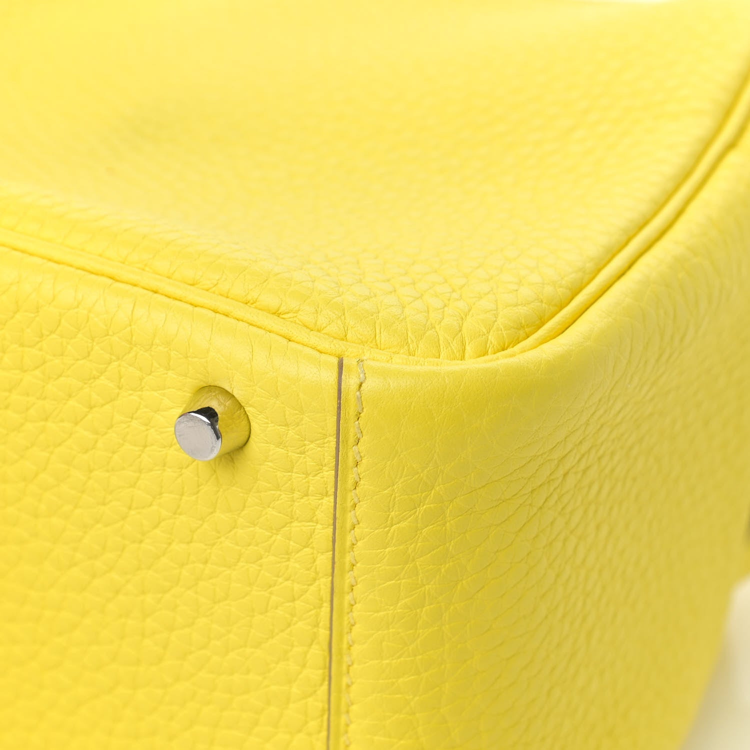 Hermes Taurillon Clemence Mini Lindy 20 Lime 8 of 15