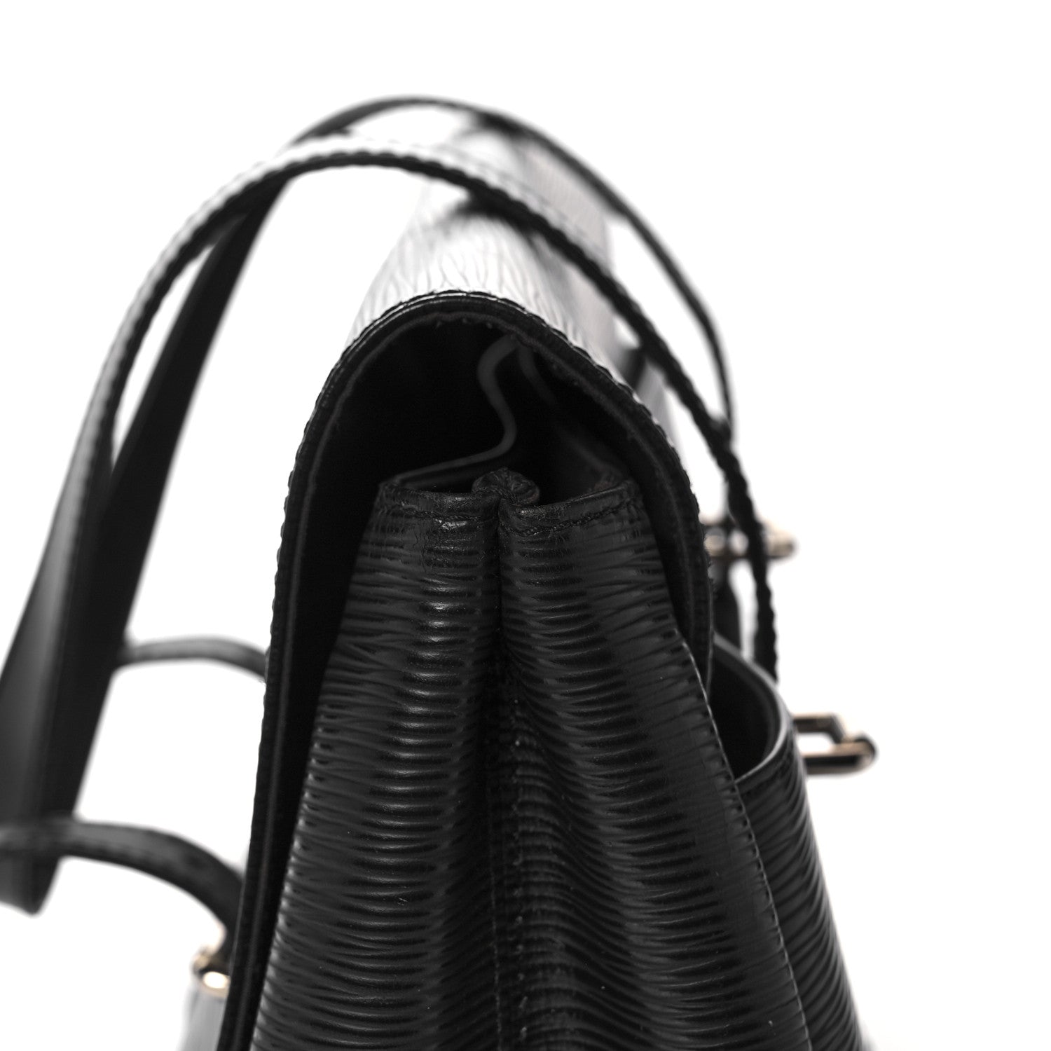 Louis Vuitton Epi Segur MM Black 22 of 25