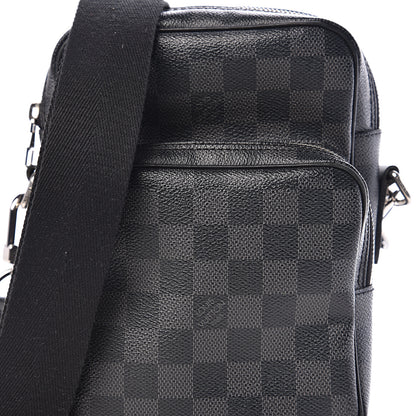 Louis Vuitton Damier Graphite Rem Bag 8 of 8