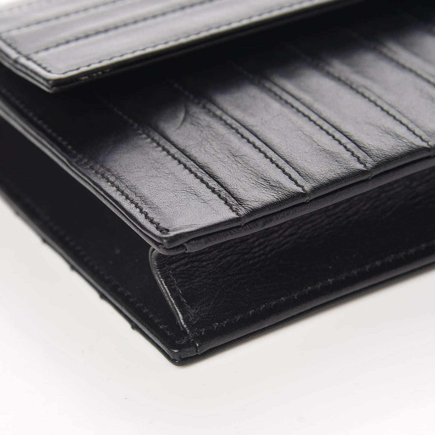 Calfskin Matelasse Victoire Chain Wallet Black
