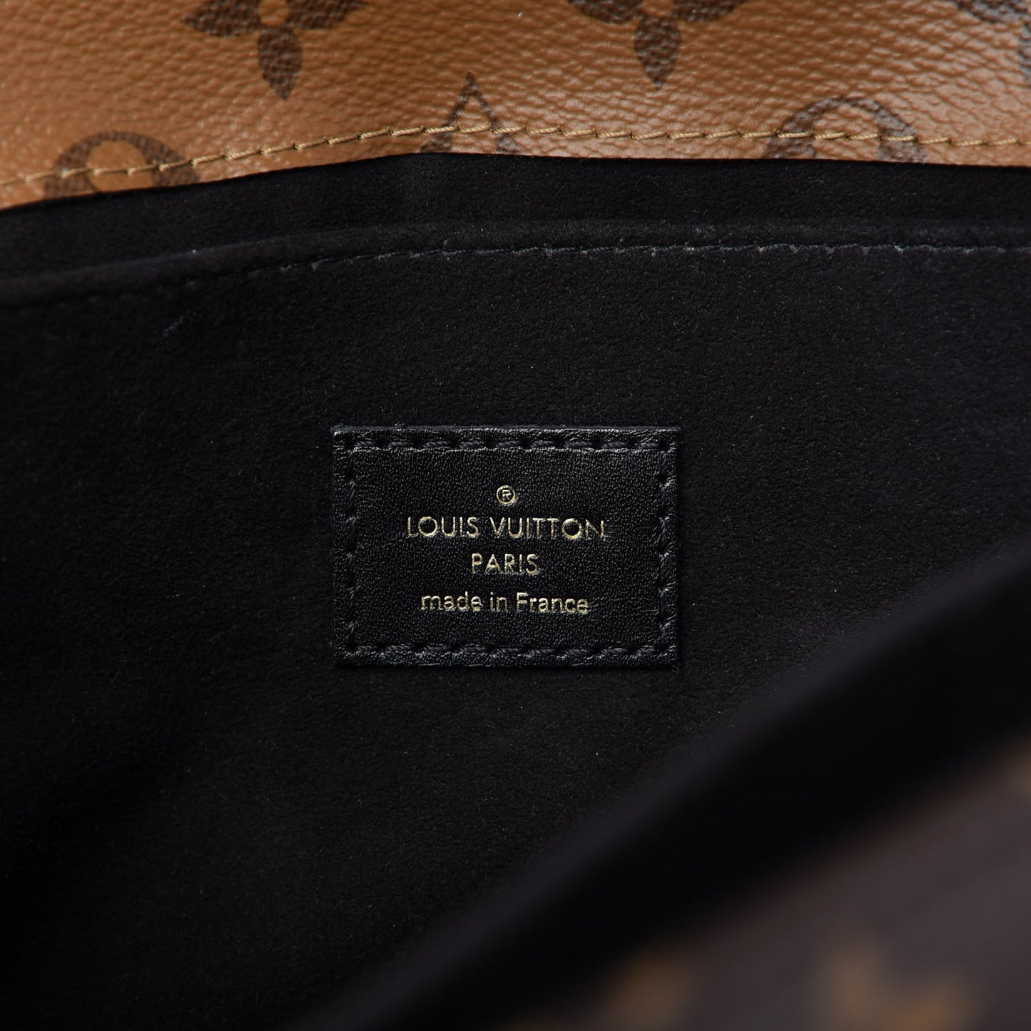 Reverse Monogram Pochette Metis