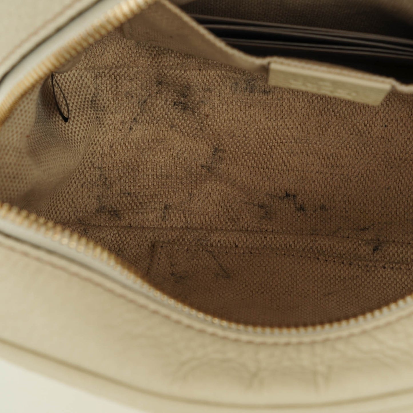 Pebbled Calfskin Small Soho Disco Bag Off White