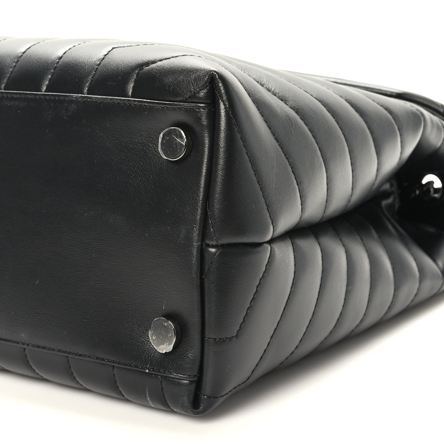 Calfskin Y Quilted Monogram Large Loulou Chain Satchel Black