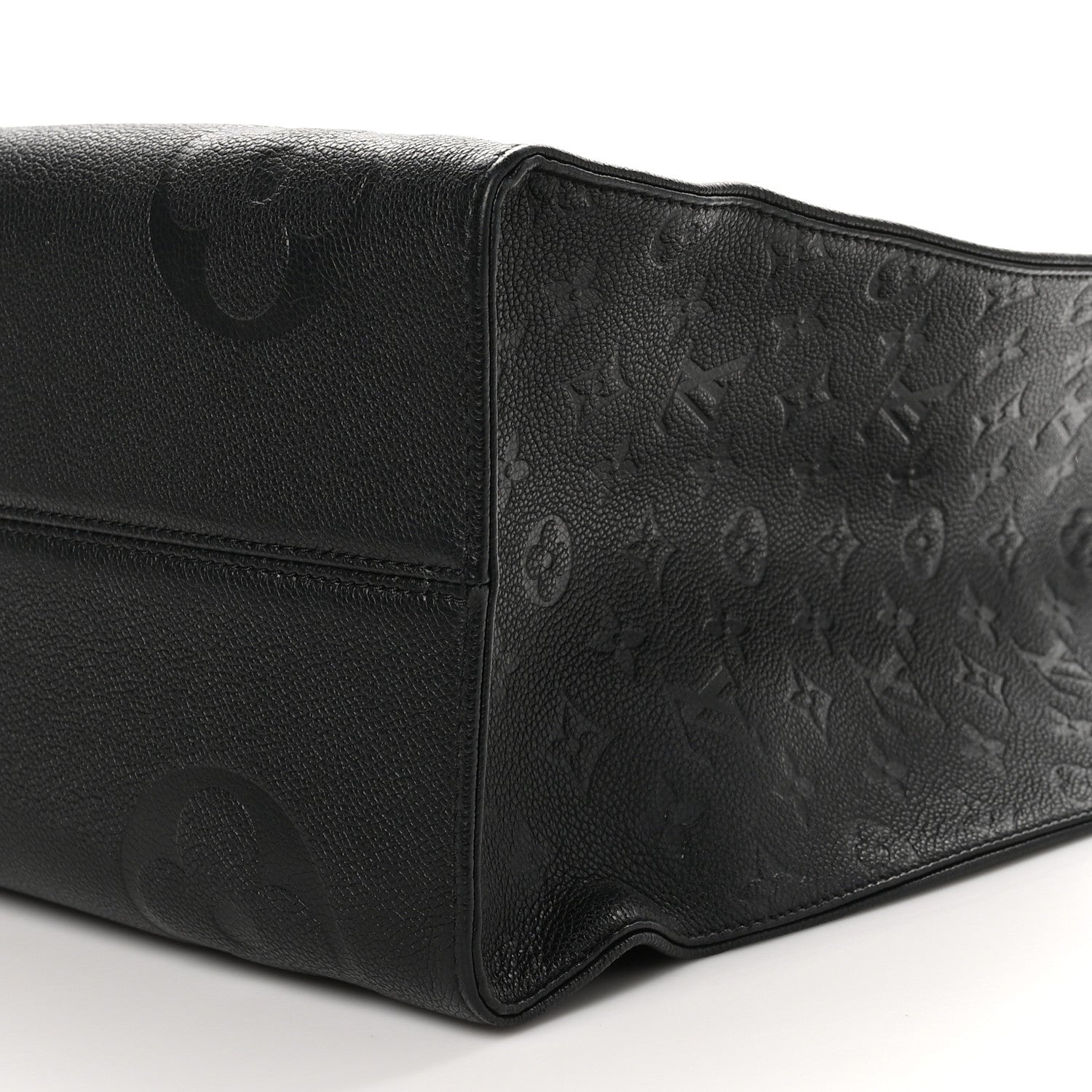 Louis Vuitton Empreinte Monogram Giant Onthego GM Black 9 of 10