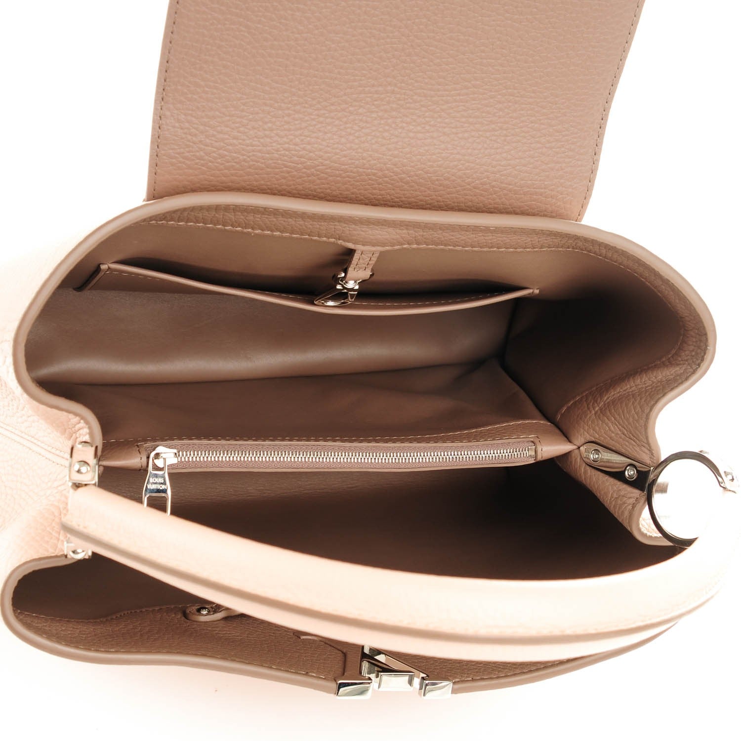 Louis Vuitton Taurillon Capucines MM Magnolia 5 of 7