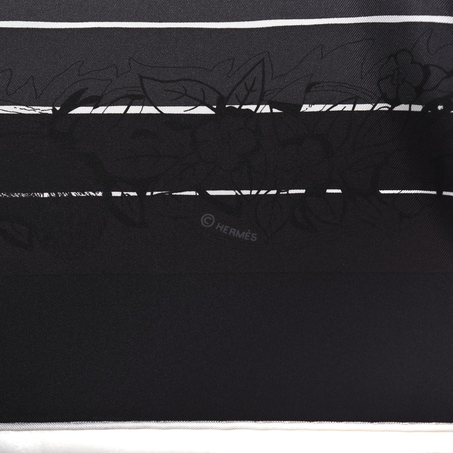 Silk Jungle Love Rainbow Scarf 90 Black Gris White