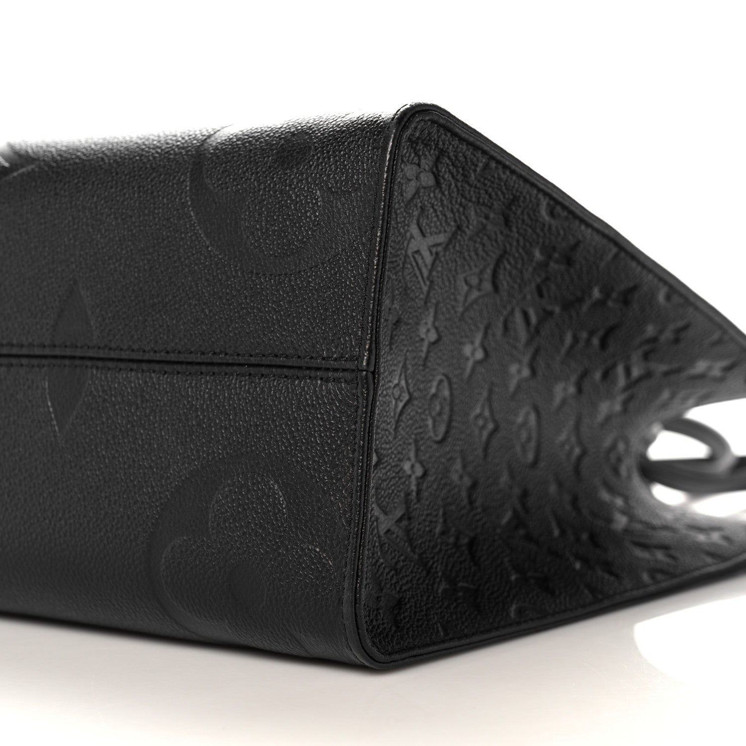 Louis Vuitton Empreinte Monogram Giant Onthego MM Black 9 of 10