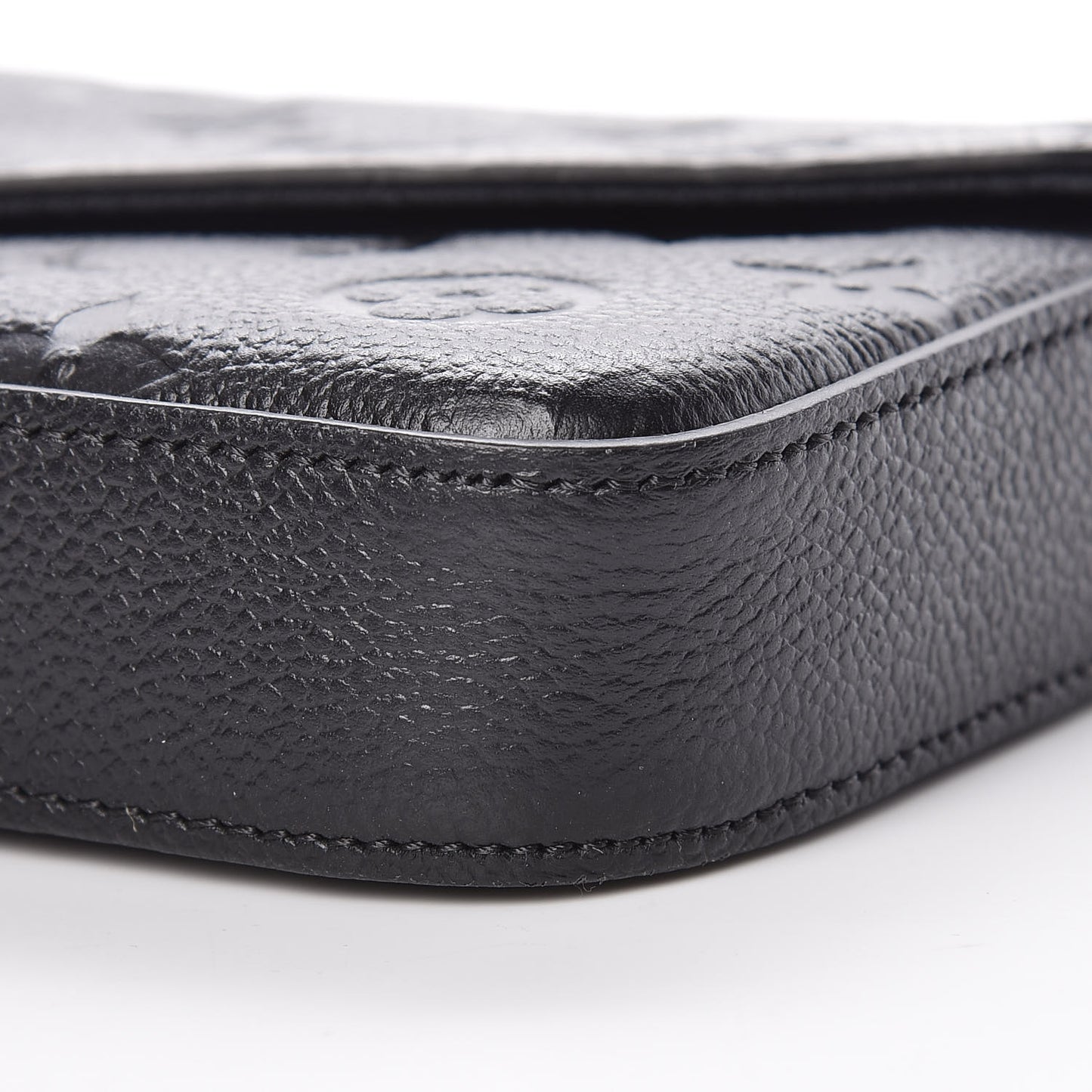 Empreinte Pochette Felicie Chain Wallet Black