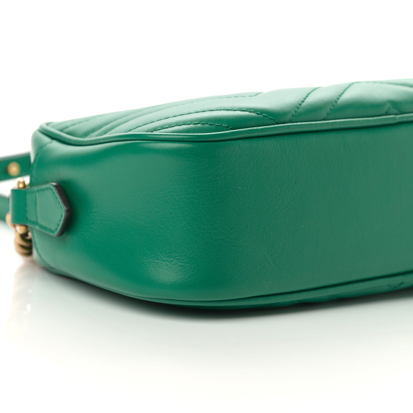 Calfskin Matelasse Small GG Marmont Chain Shoulder Bag Emerald Green