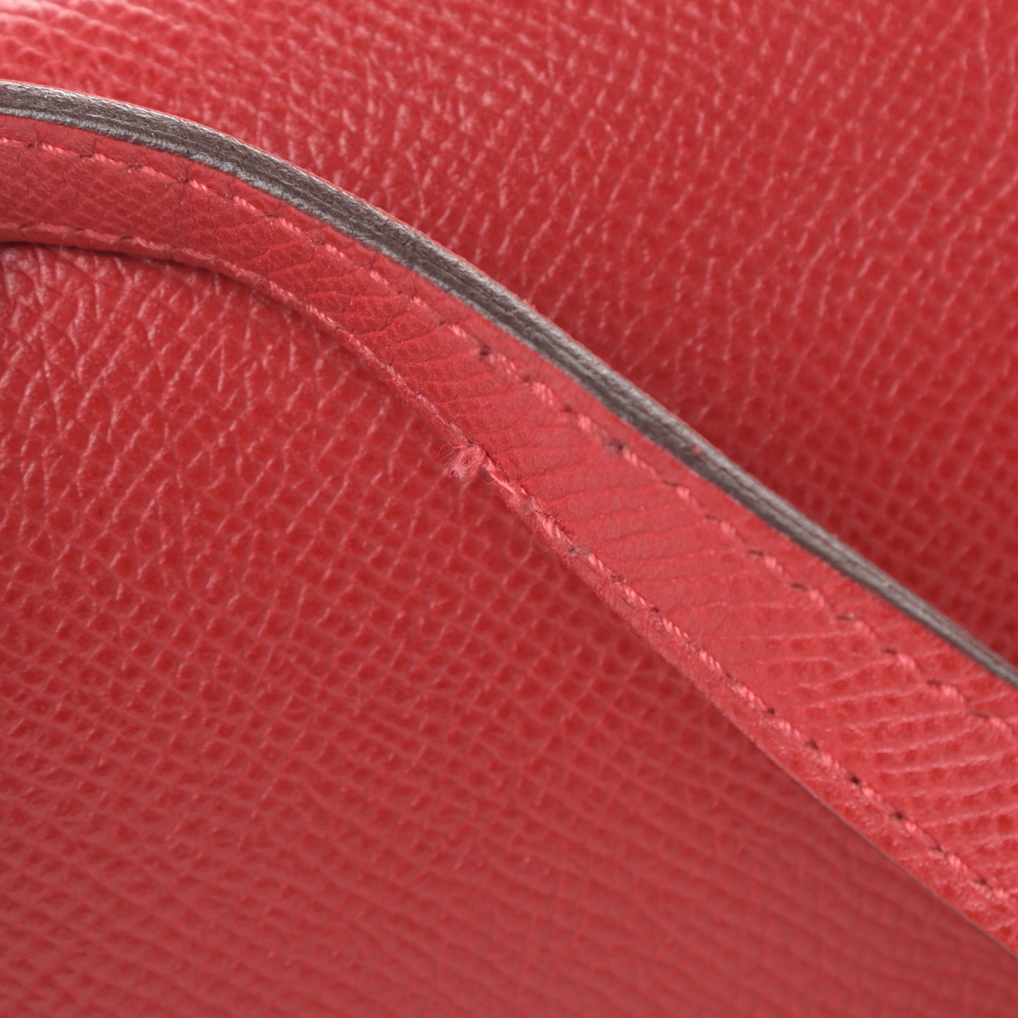 Epsom Constance 18 Rouge Casaque