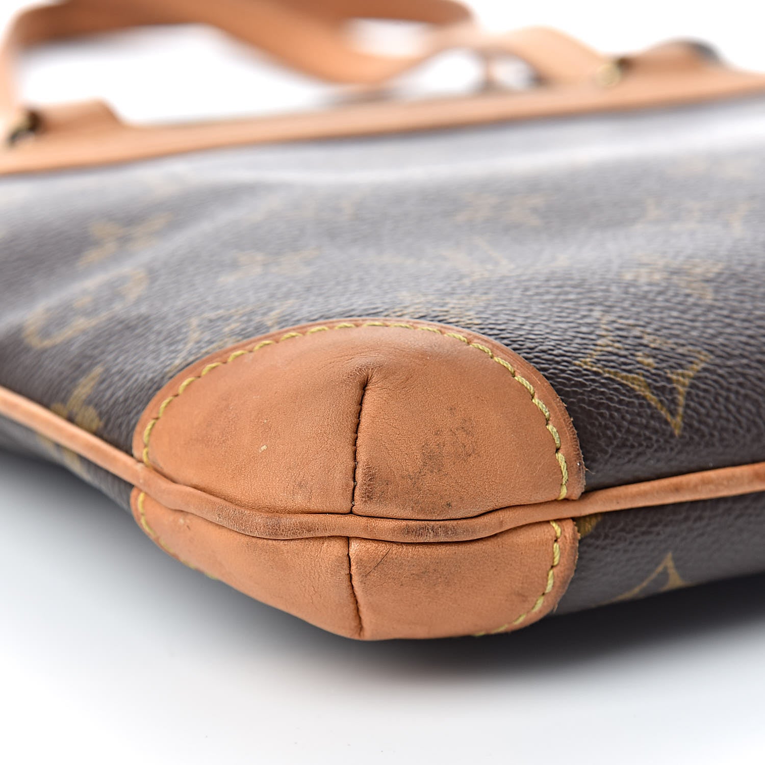 Louis Vuitton Monogram Sac Coussin GM 8 of 14