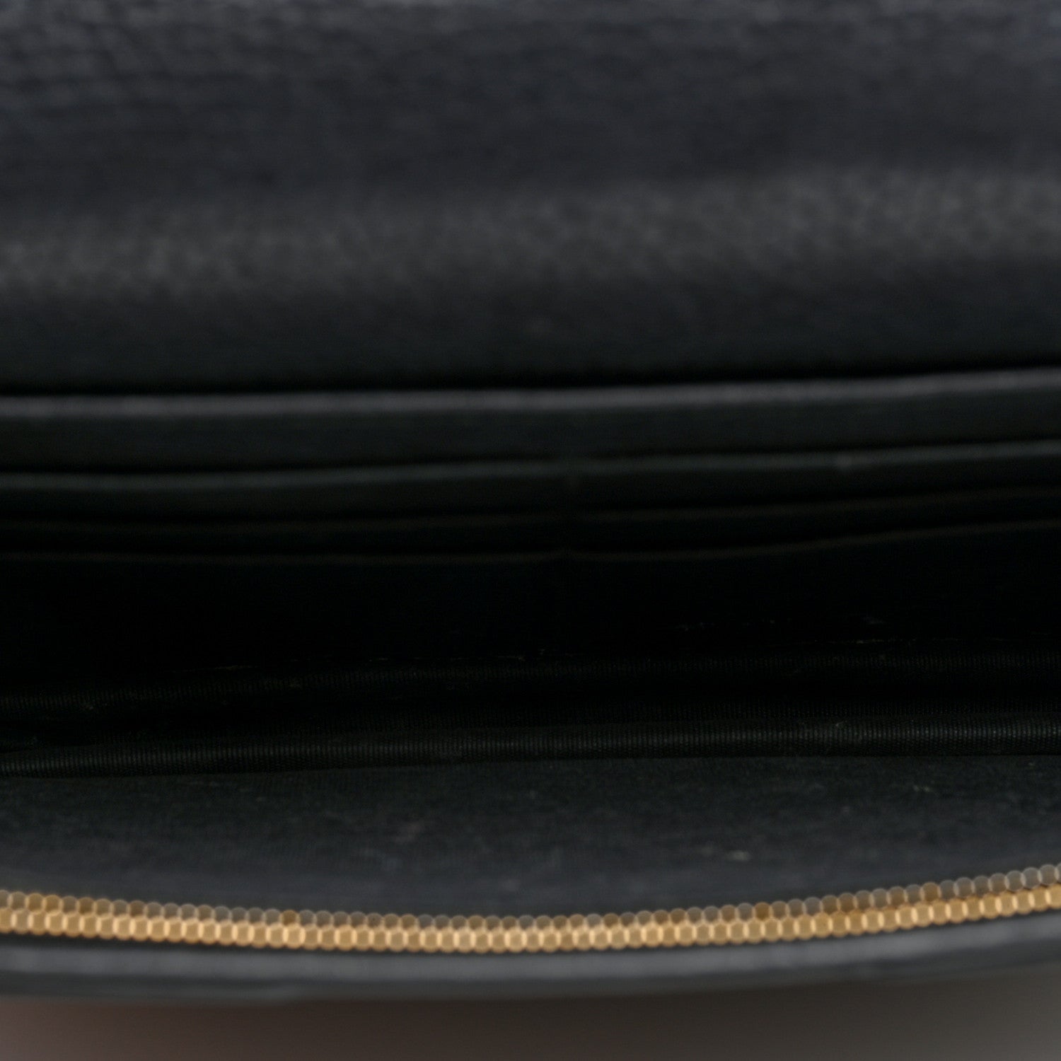 Gucci Pebbled Calfskin Soho Wallet On Chain Black 7 of 9
