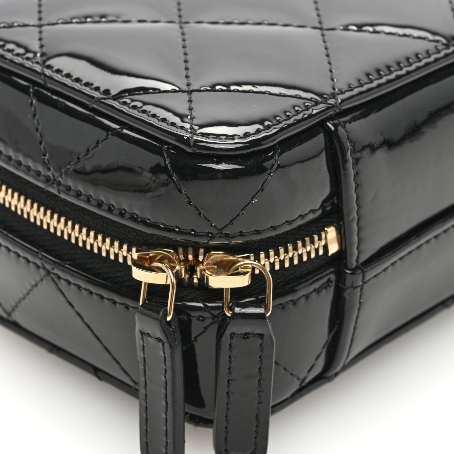 Patent Quilted Mini Pick Me Up Vanity Case Black