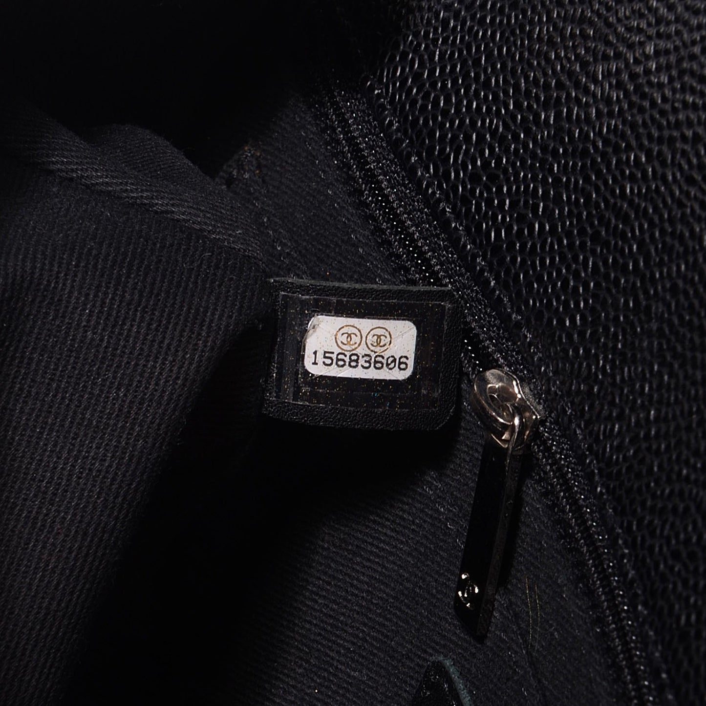 Caviar Timeless Medium Flap Black