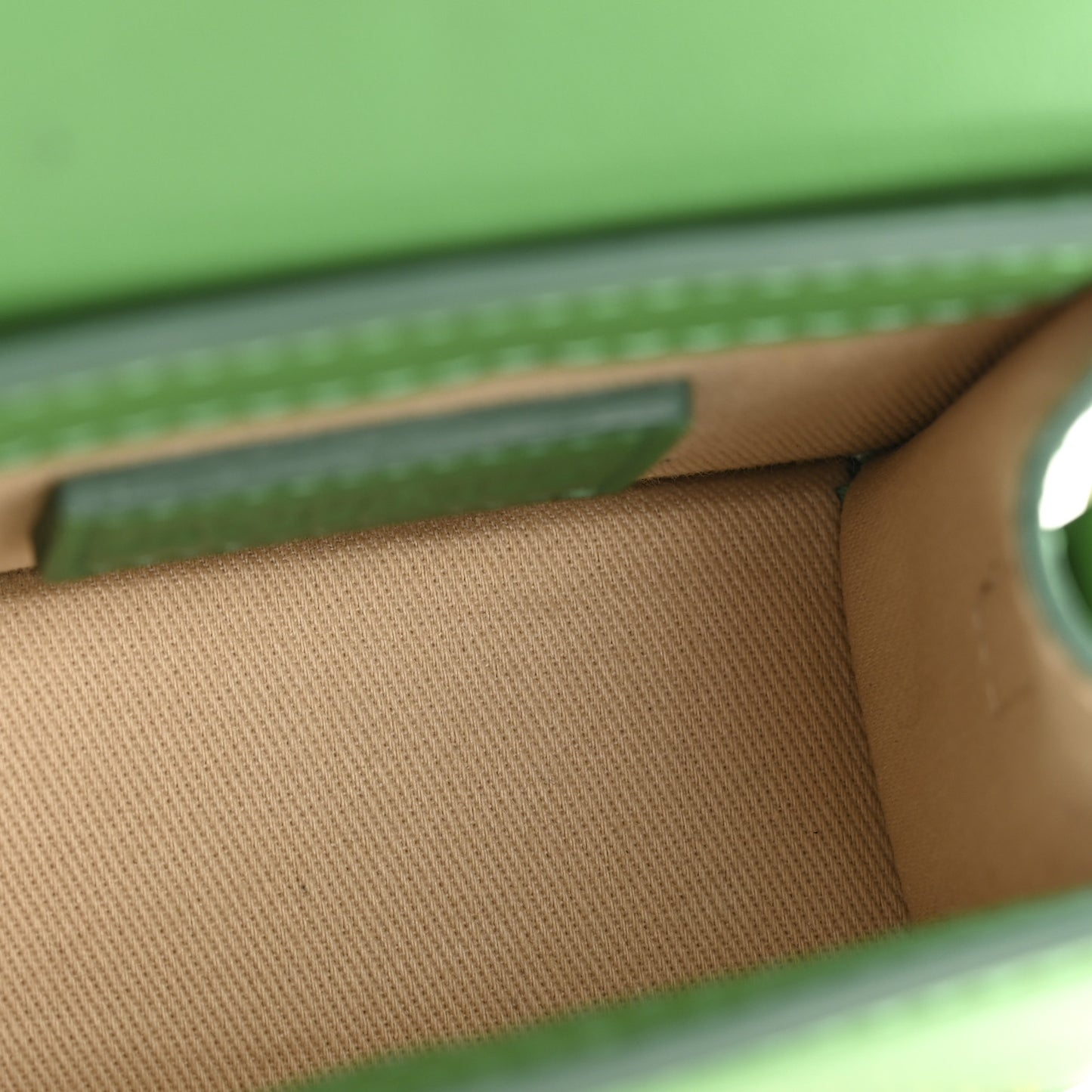 Smooth Calfskin Le Chiquito Green