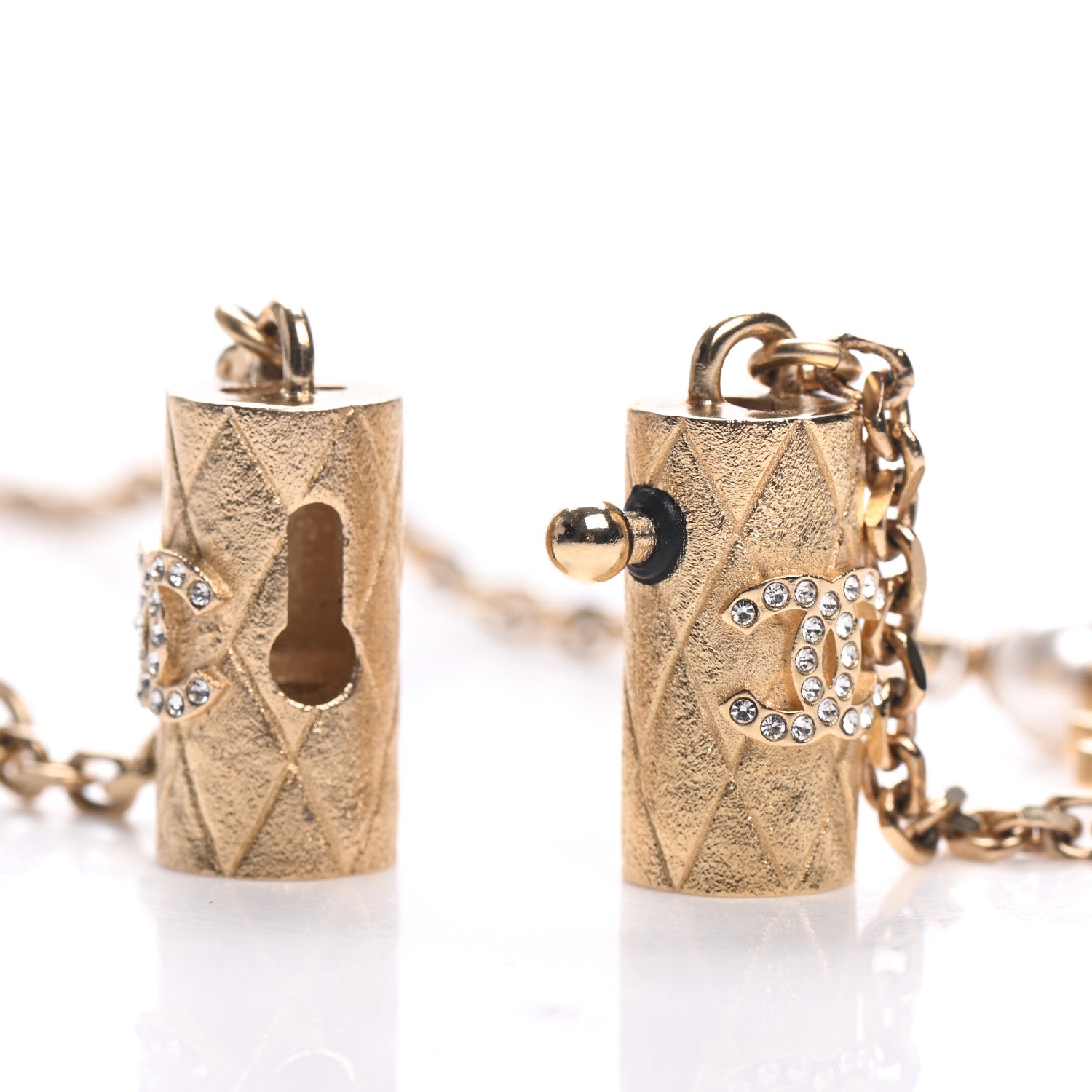 Chanel Crystal Pearl Airpod Necklace Gold 5 of 6