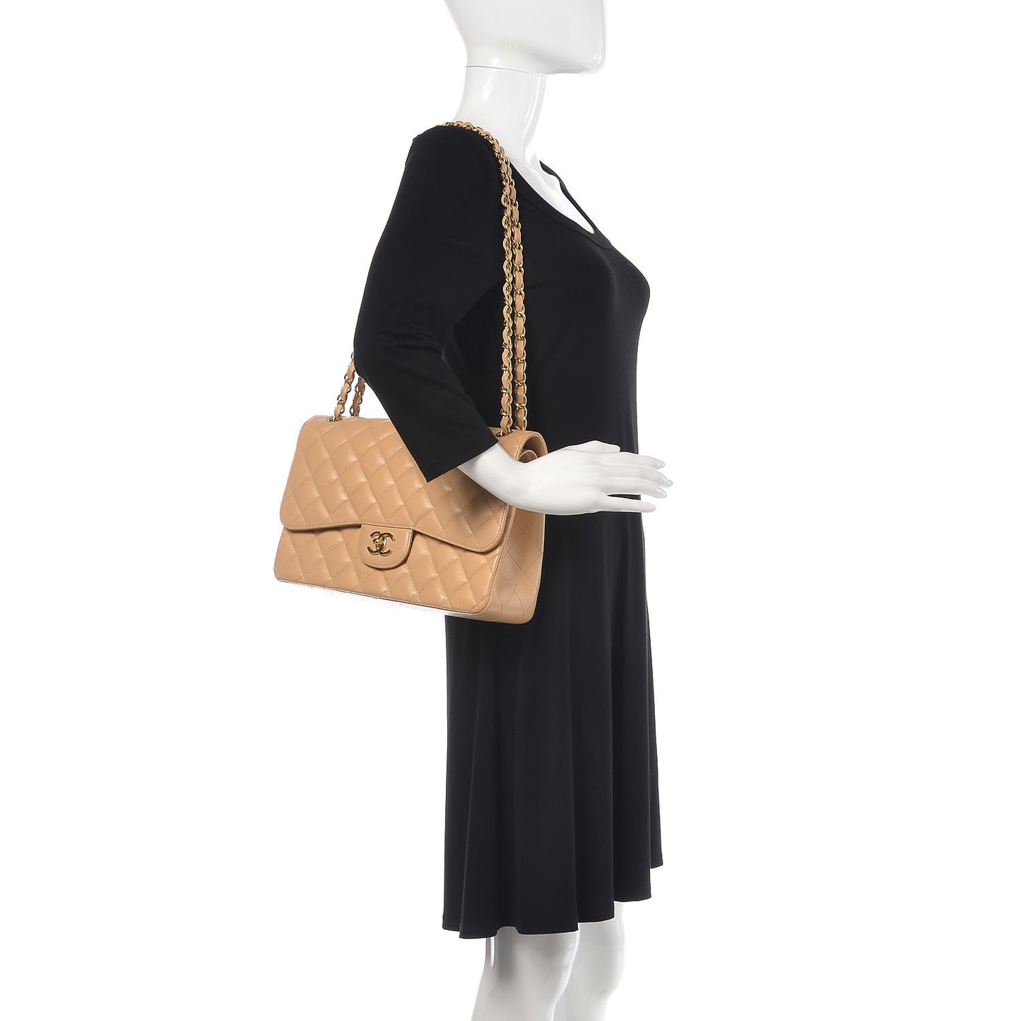 Caviar Quilted Jumbo Double Flap Beige Clair