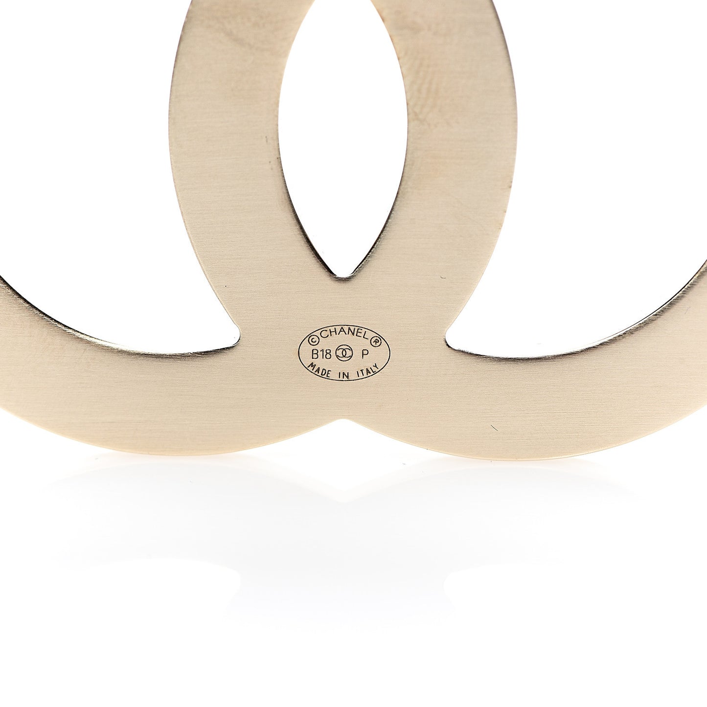 Pearl CC Brooch Gold