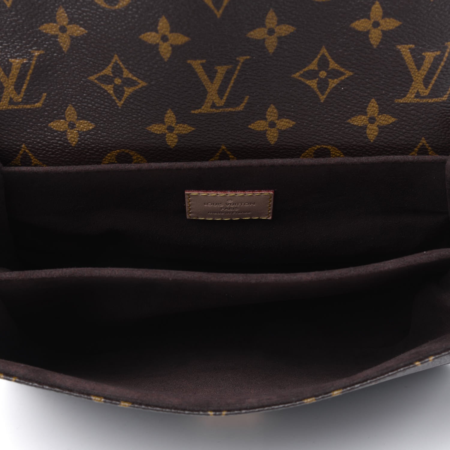 Louis Vuitton Monogram Pochette Metis 4 of 5