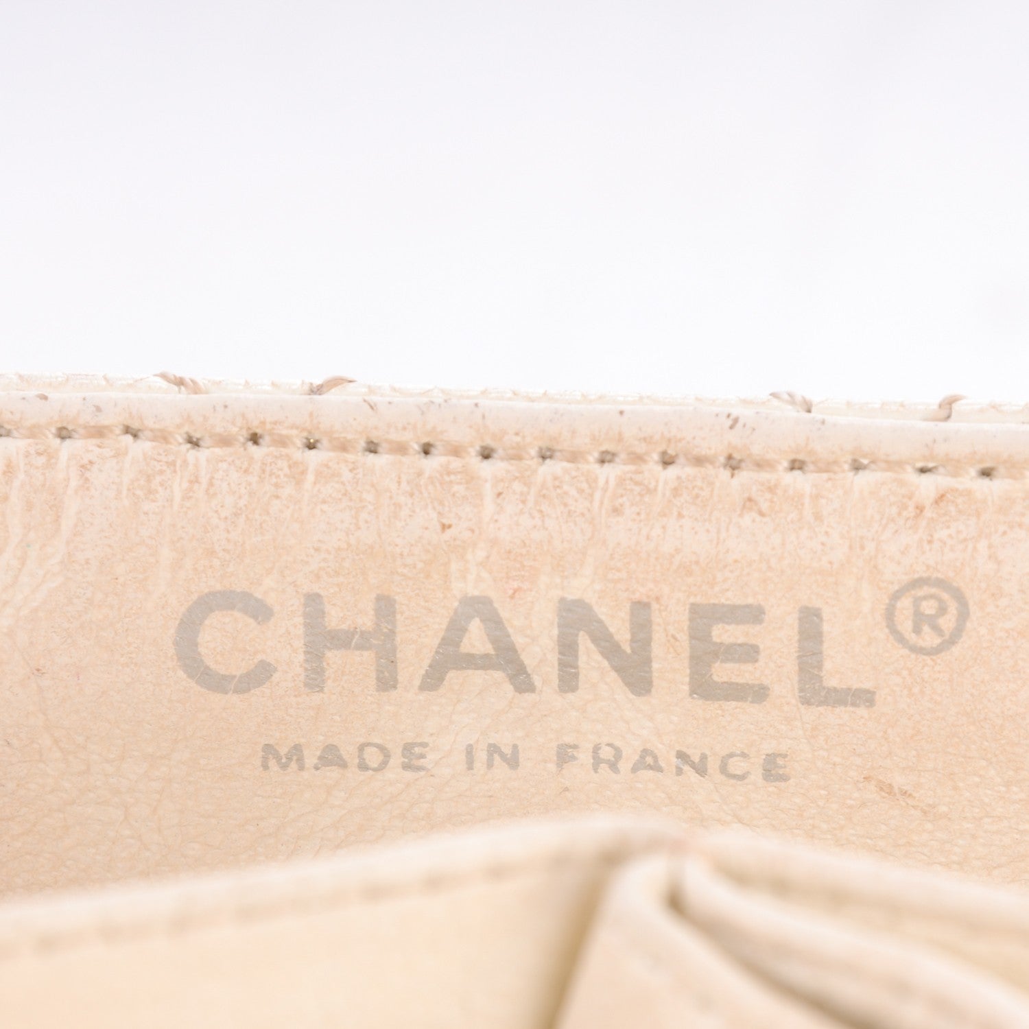Chanel Caviar Quilted East West Flap White 7 of 7