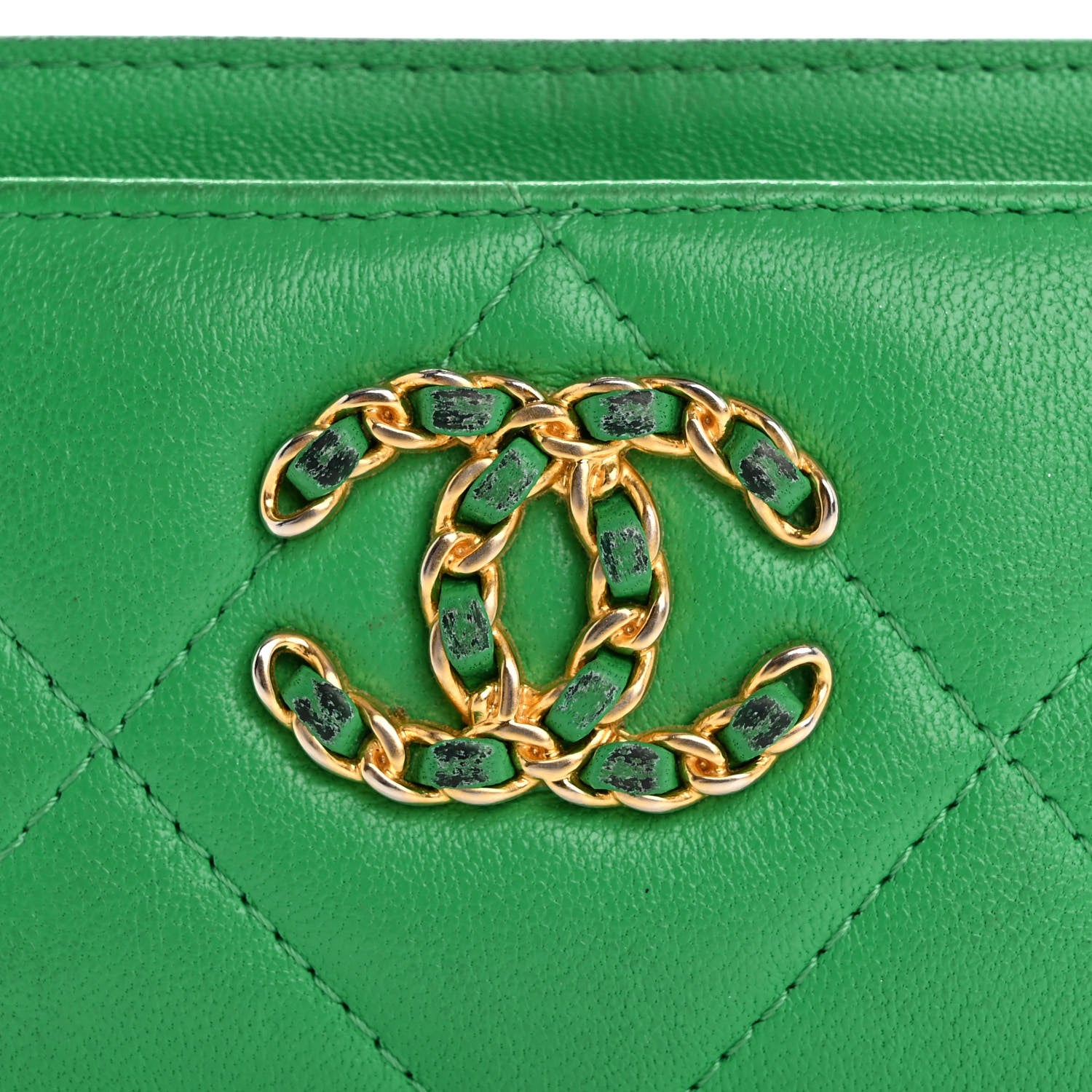 Chanel Lambskin Quilted Chanel 19 Card Holder Green 9 of 15