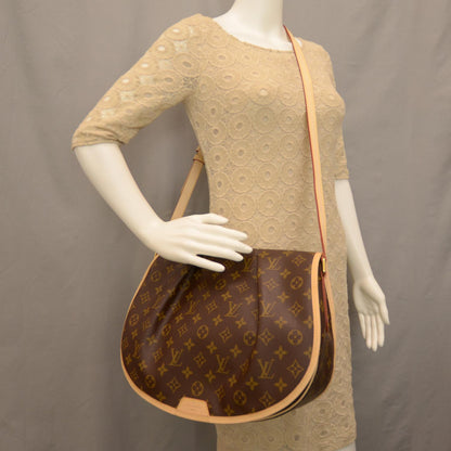 Louis Vuitton Monogram Menilmontant MM 2 of 7