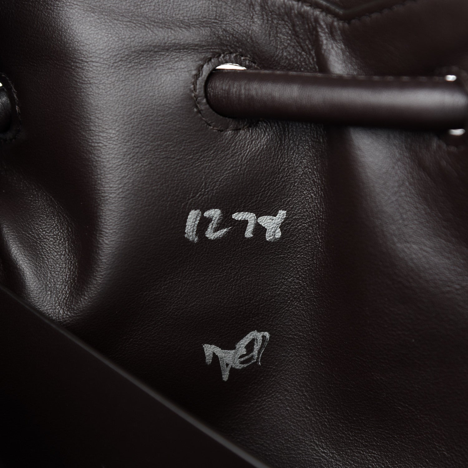 Bottega Veneta Calfskin Large Beak Tote Fondant 7 of 11