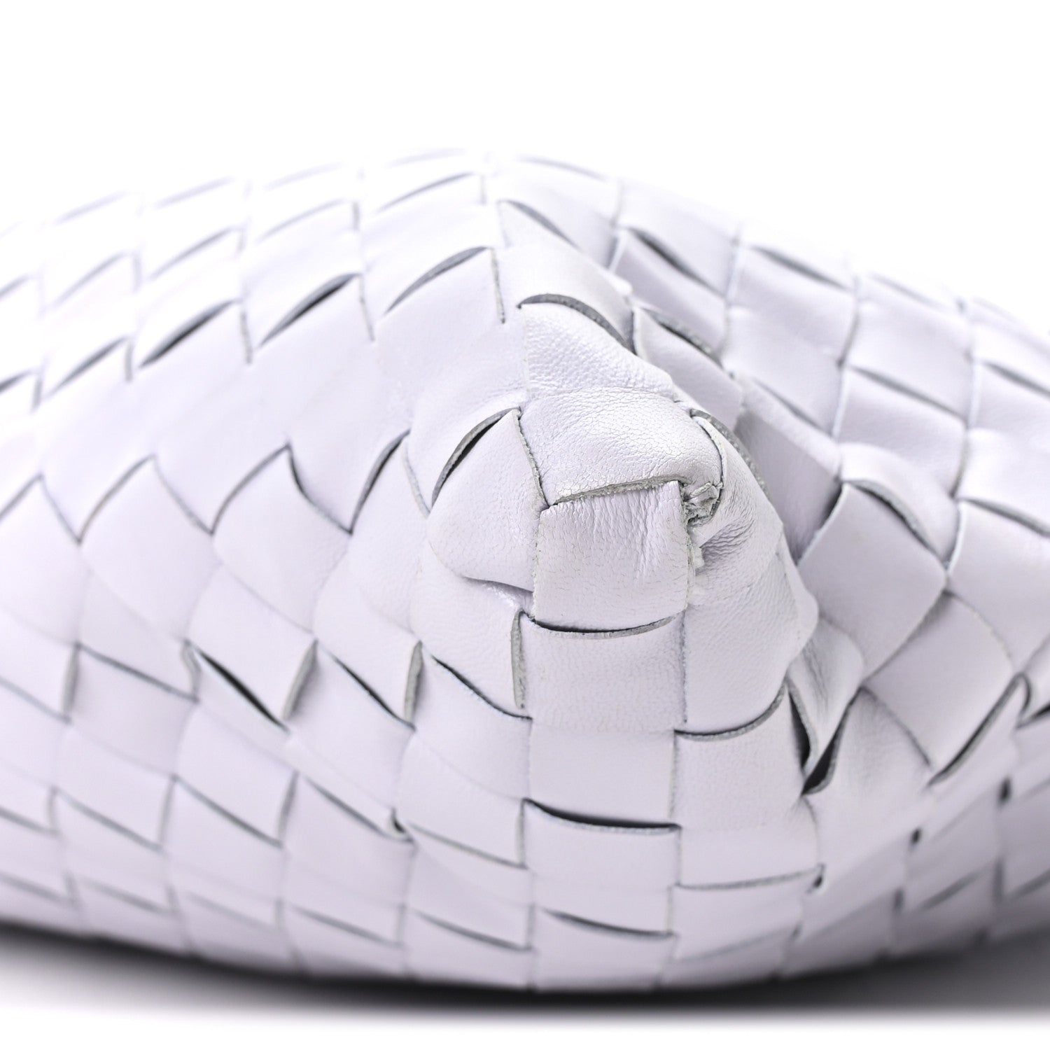 Bottega Veneta Calfskin Intrecciato Small Hop Oyster Lilac 10 of 10
