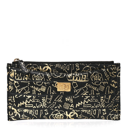 Chanel Calfskin Crocodile Embossed Graffiti 2.55 Cocodile Reissue Zip Pouch Black Gold 1 of 12
