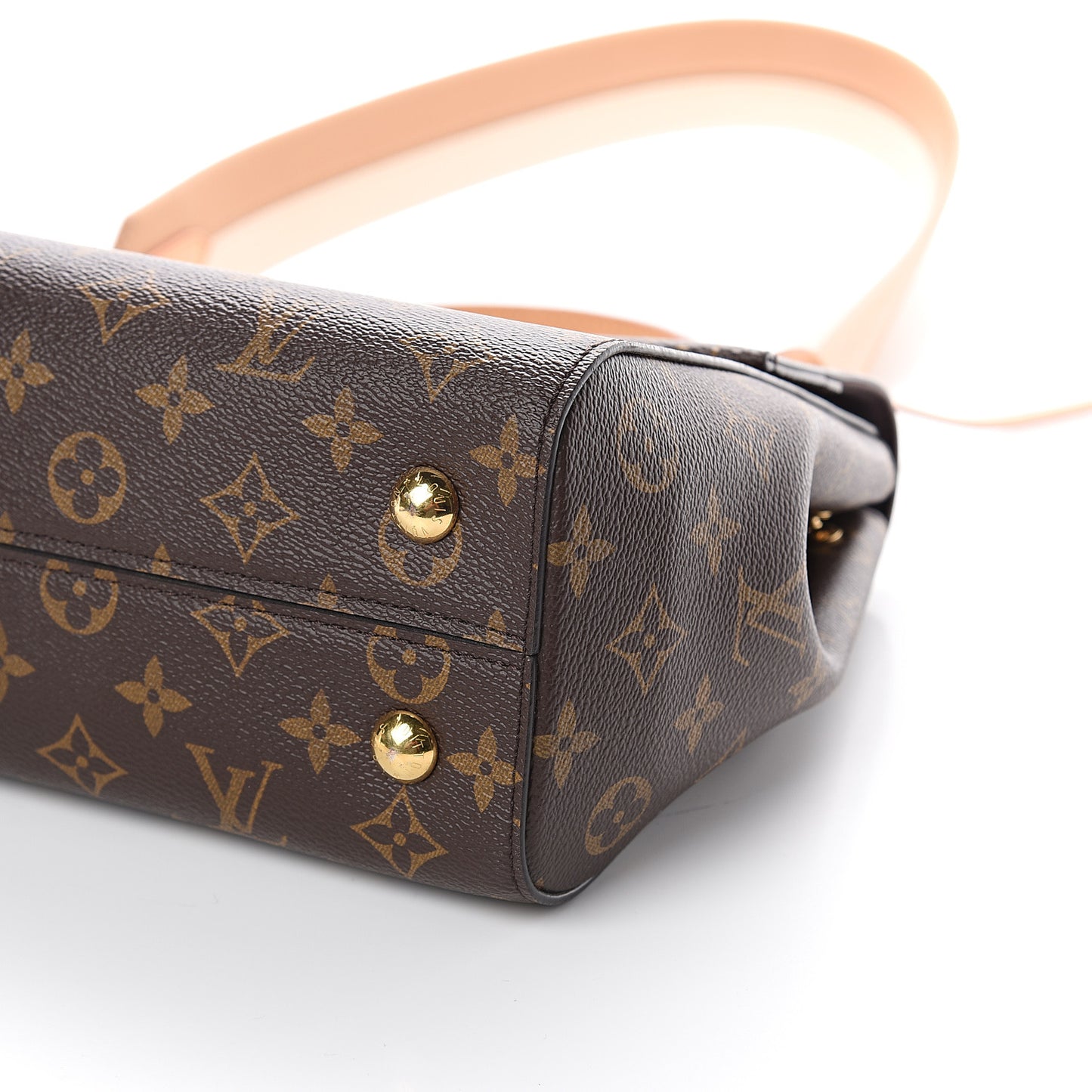 Monogram Cluny MM Papyrus Creme