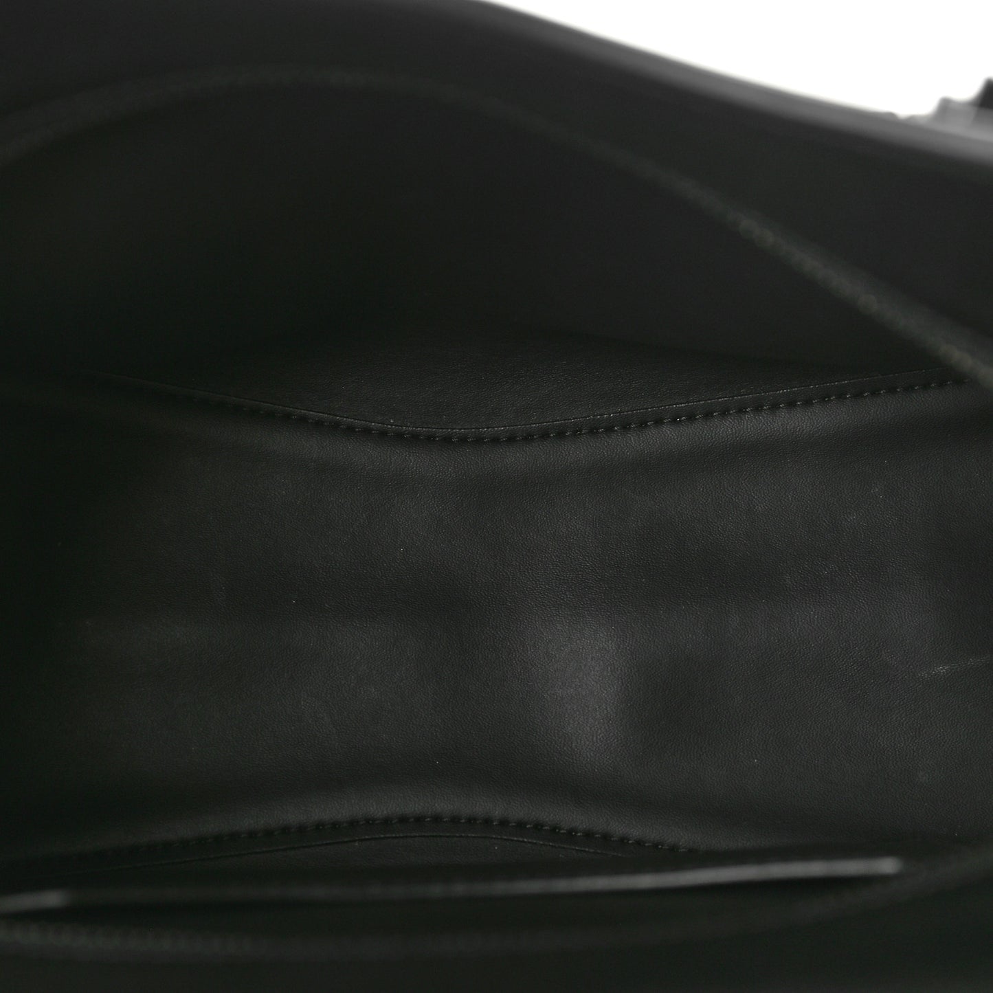Grained Calfskin Neo Classic Black Hardware S City Black