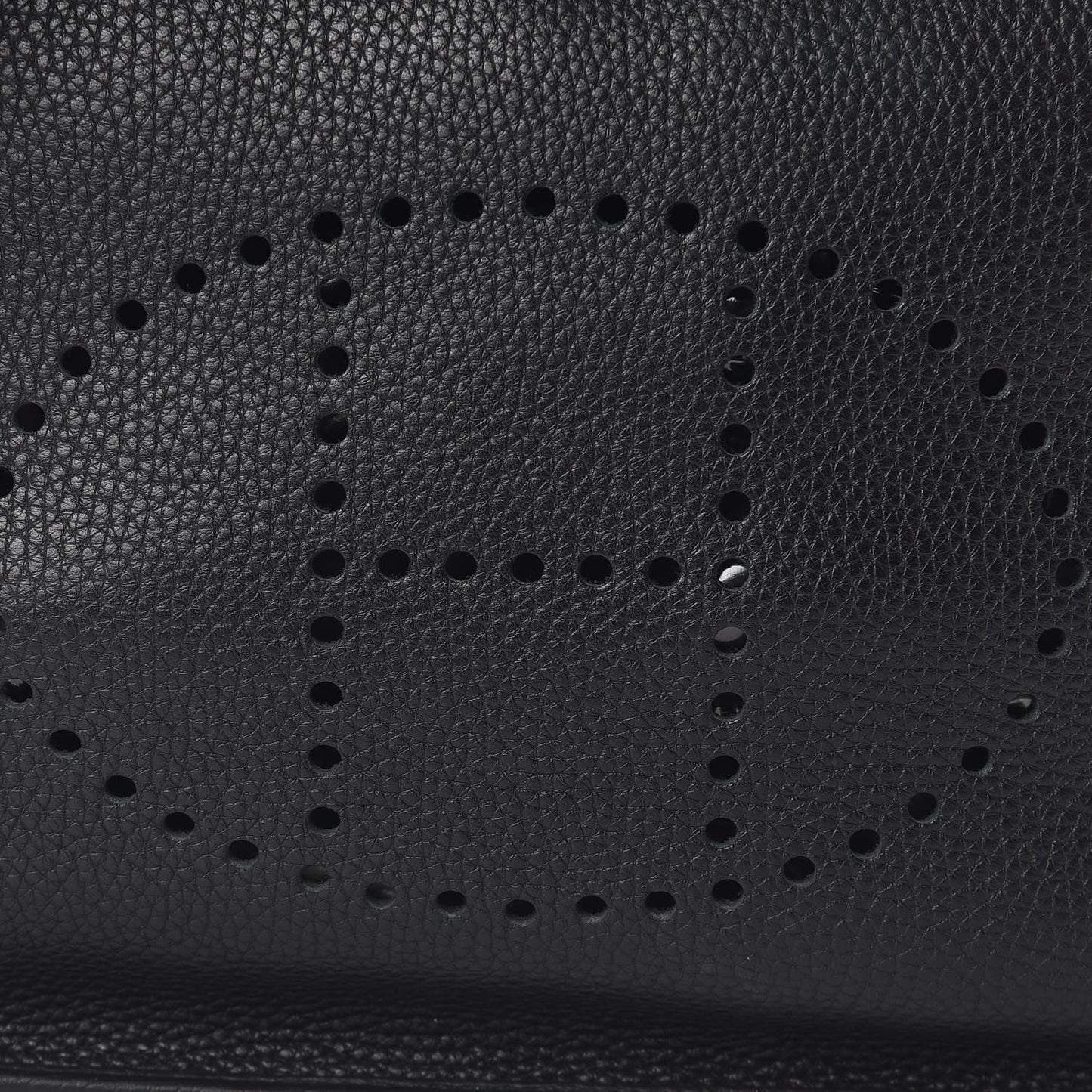 Taurillon Clemence Evelyne III PM Black