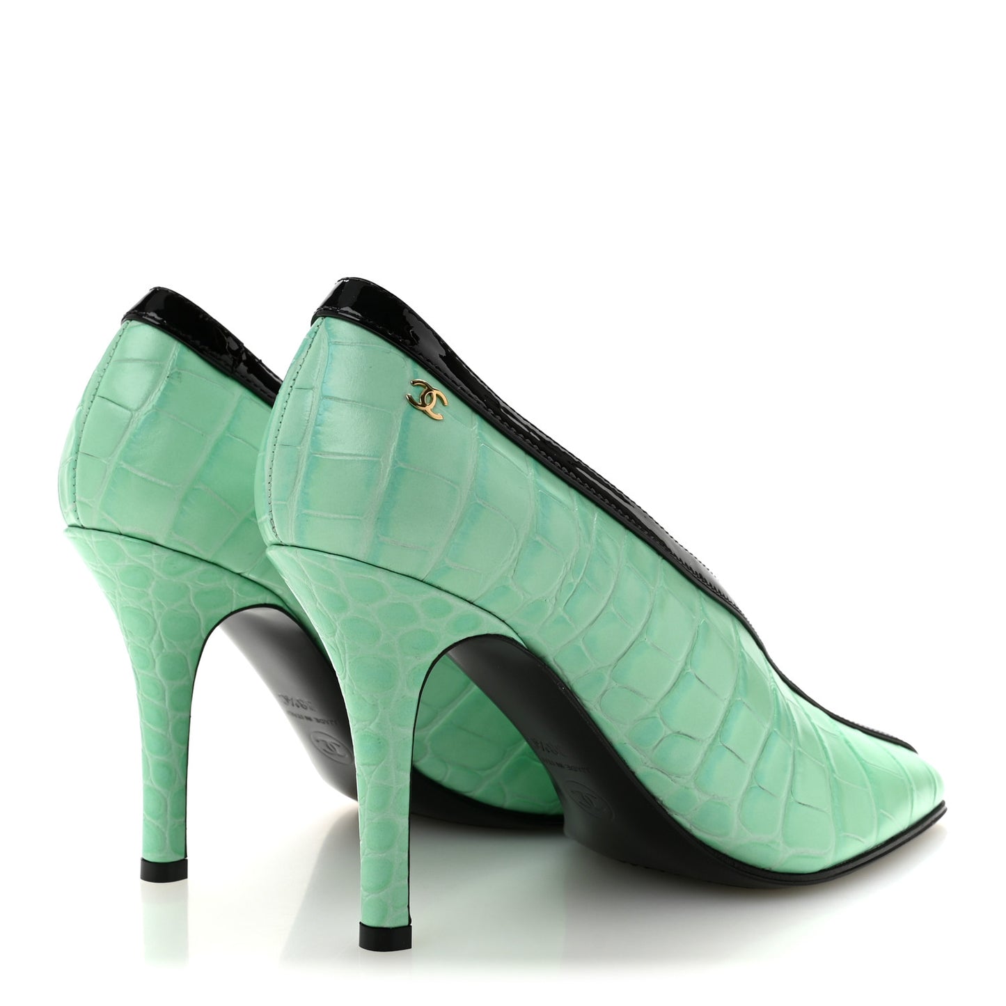 Crocodile Embossed Patent Calfskin Pumps 38.5 Green Black