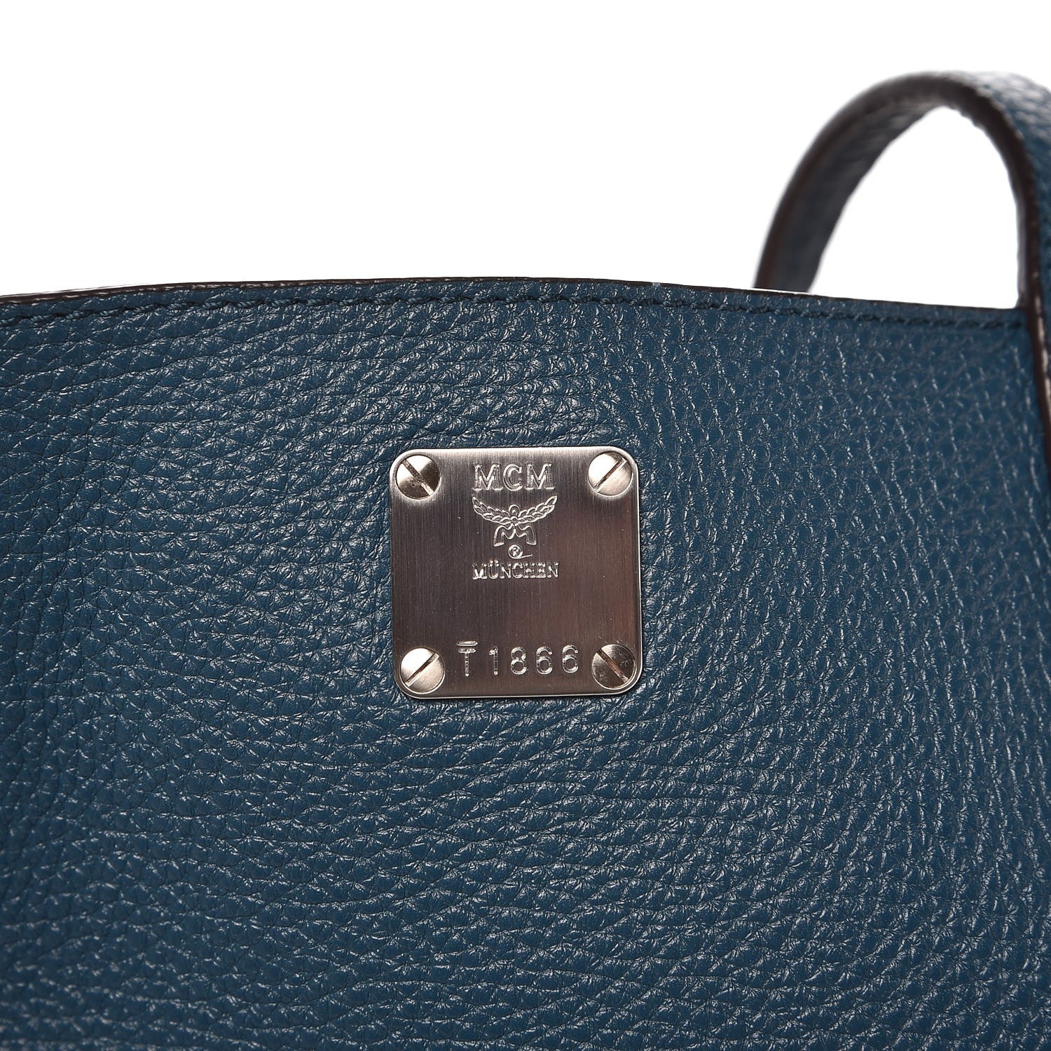 MCM Grained Calfskin Medium Reversible Wandel Tote Blue 13 of 14
