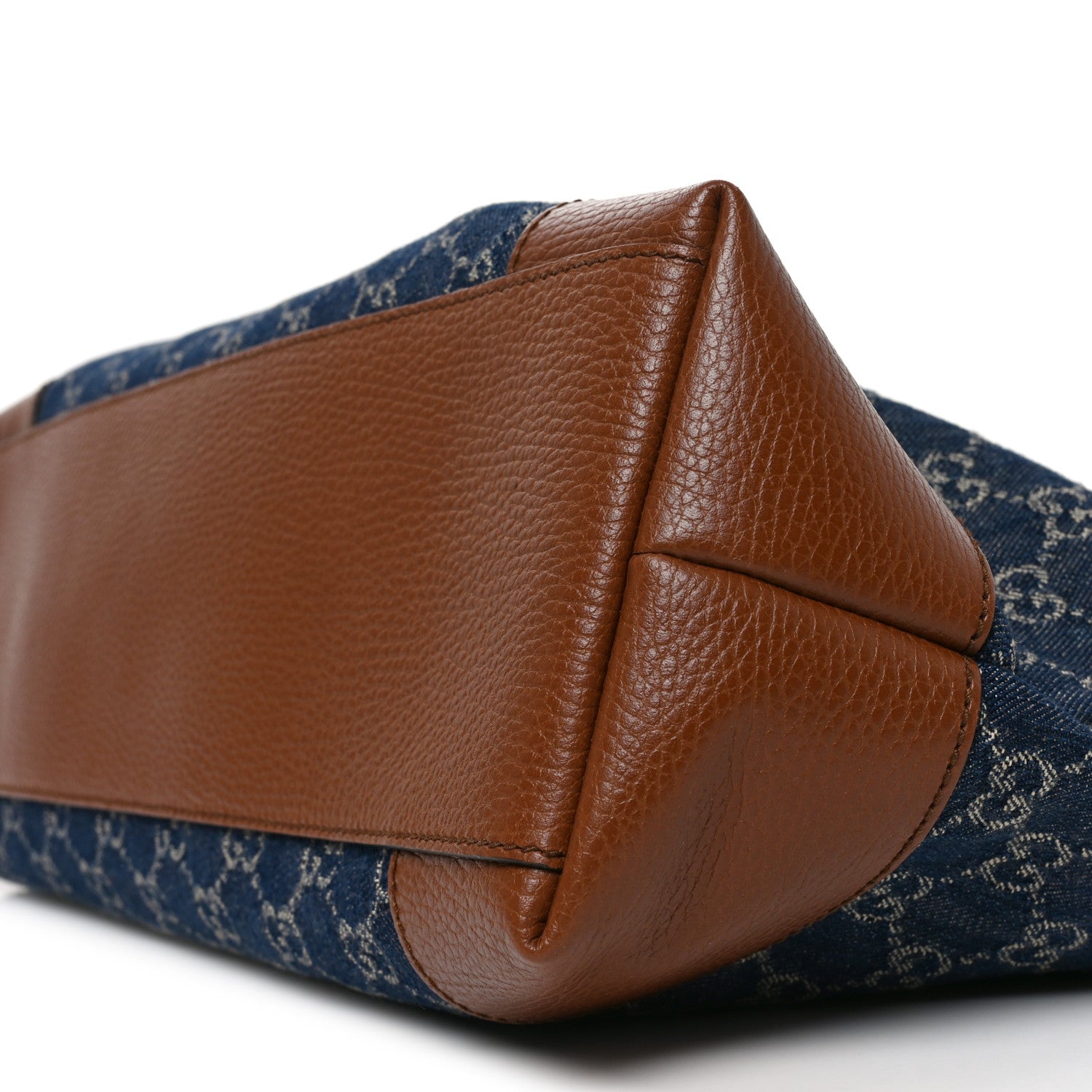 GUCCI - GUCCI グッチ 半袖 トップス レース 刺繍 トリコロール 蝶 ブルー 434551-X5E56 サイズL レディース 良好 N34697 Gucci New Denim GG Monogram Medium Ophidia Shopping Tote Blue Tea