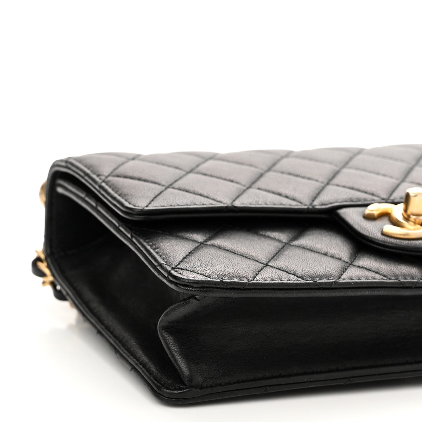 Lambskin Quilted Small Chic Pearls Flap Black